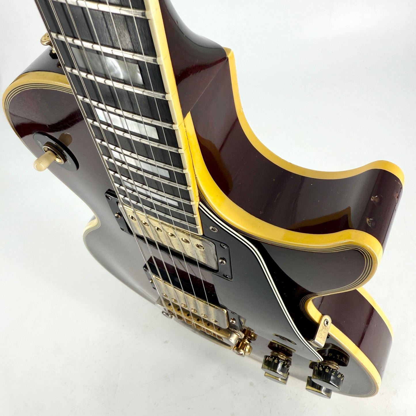 1982 Gibson Les Paul Custom - Wine Red