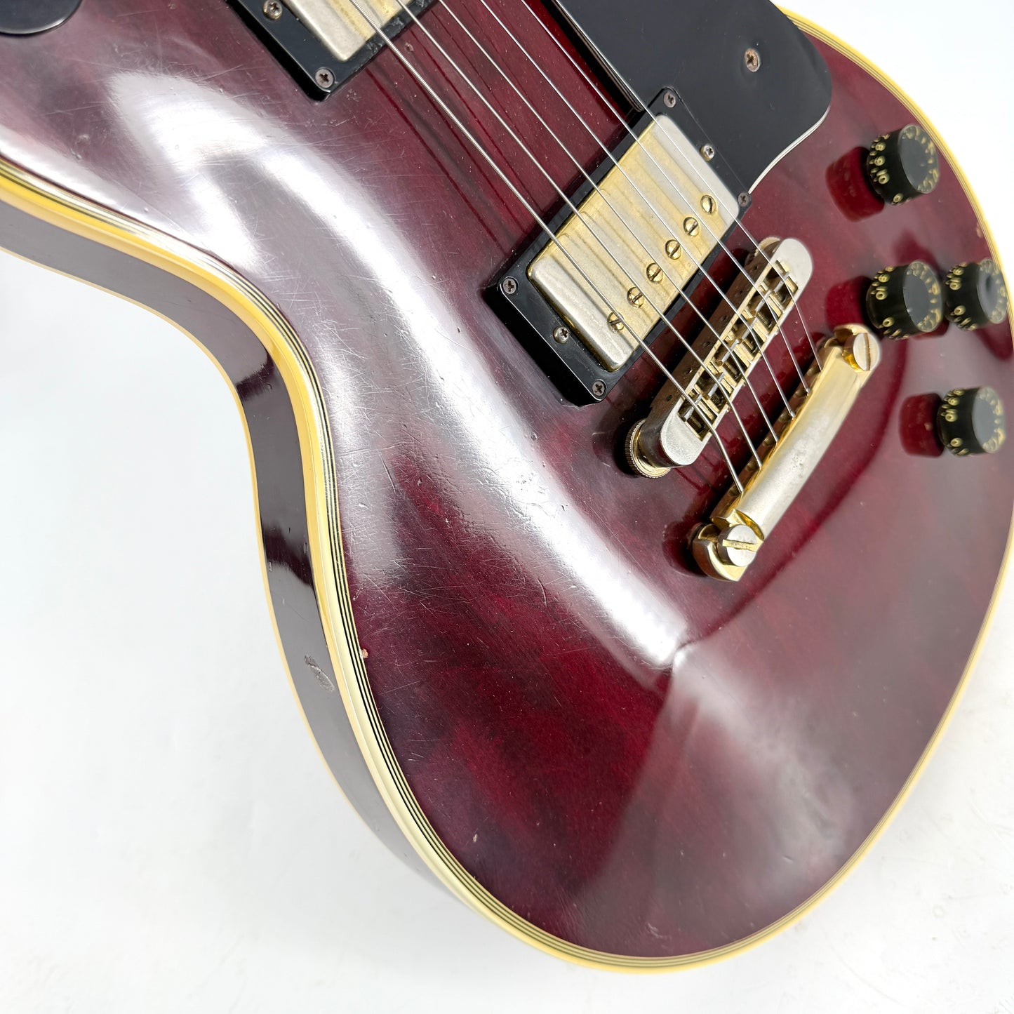 1982 Gibson Les Paul Custom - Wine Red