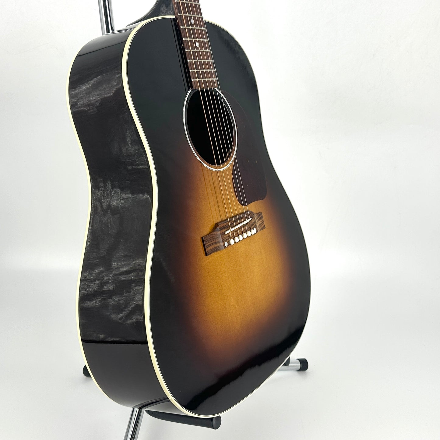2023 Gibson J-45 Standard – Vintage Sunburst