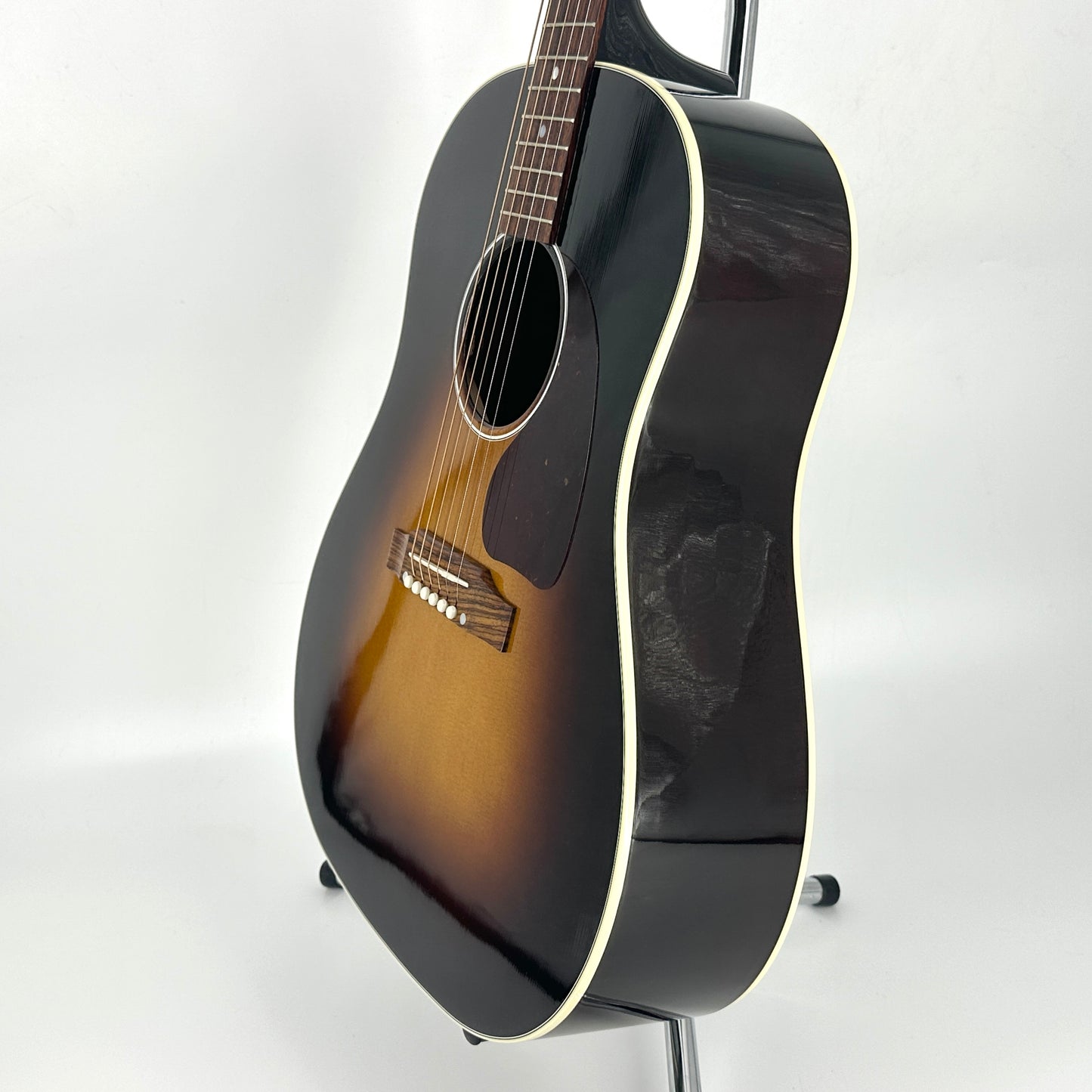 2023 Gibson J-45 Standard – Vintage Sunburst