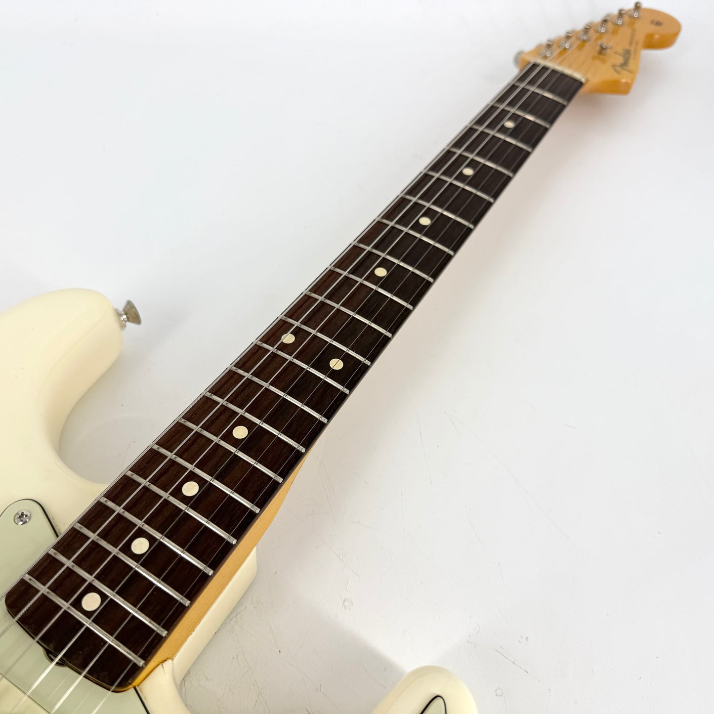 2010 Fender American Vintage ’62 Reissue Stratocaster – Olympic White