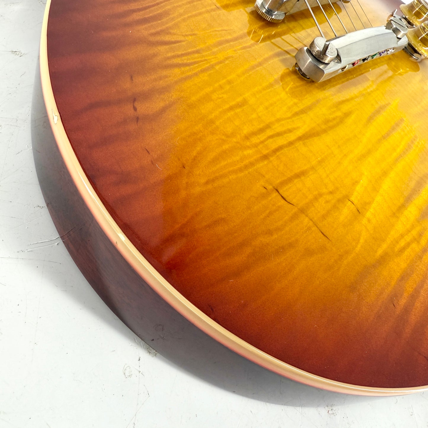 2021 Gibson Custom Shop 60th Anniversary Les Paul Standard 1960 Reissue V1 - Deep Cherry Burst
