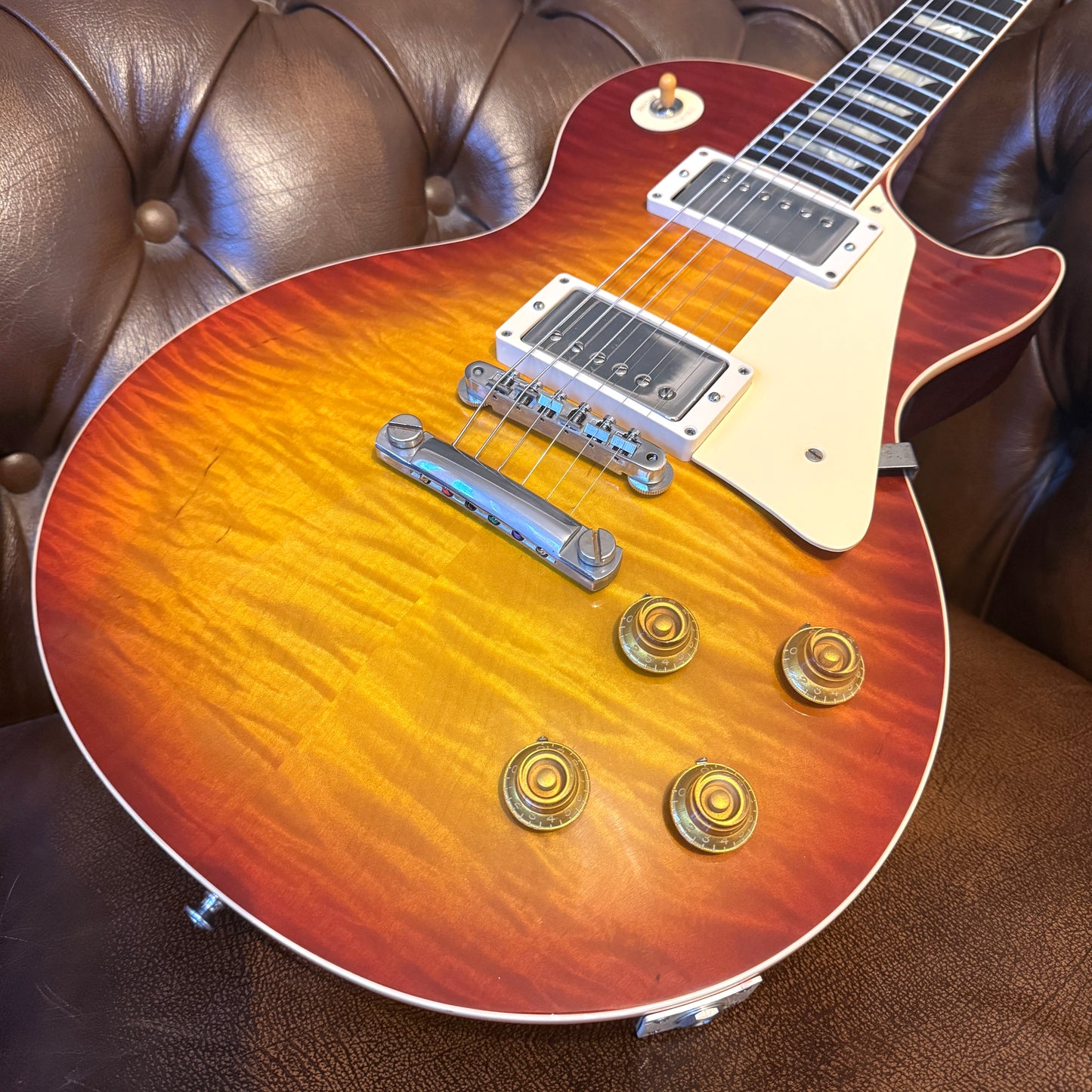 2021 Gibson Custom Shop 60th Anniversary Les Paul Standard 1960 Reissue V1 - Deep Cherry Burst