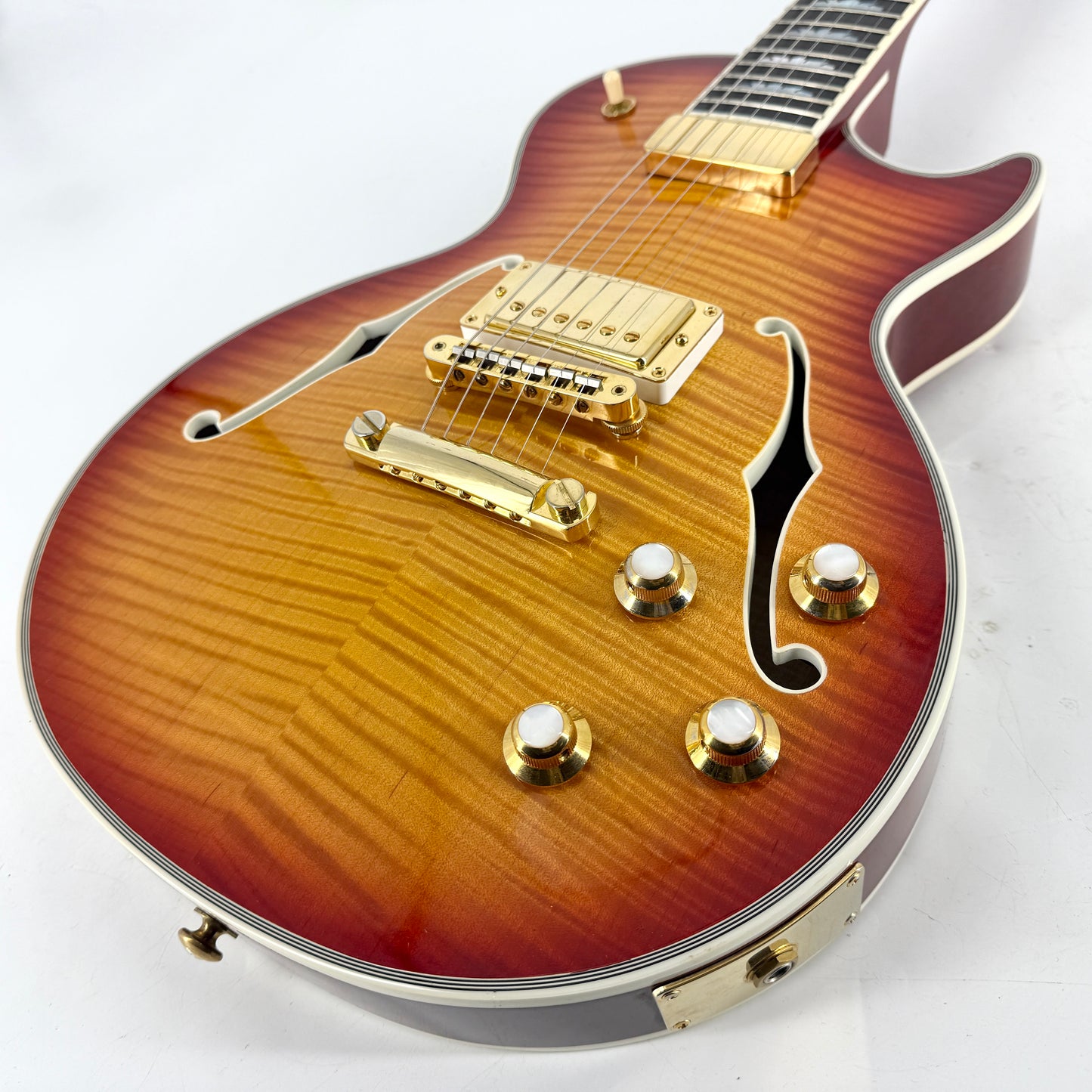 2015 Gibson Les Paul Supreme - Heritage Cherry Sunburst Perimeter