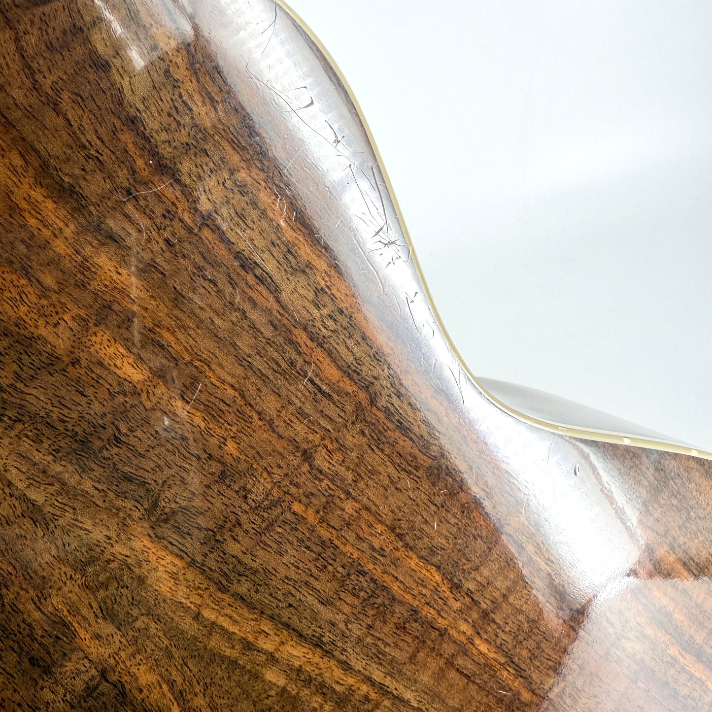 2020 Gibson L-00 Studio - Walnut Burst