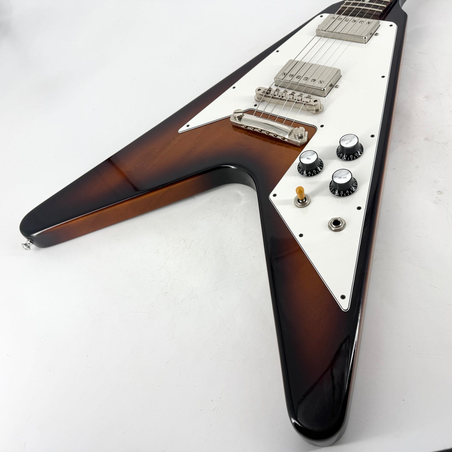 2014 Gibson Custom Shop 1967 Reissue Flying V – Sunburst
