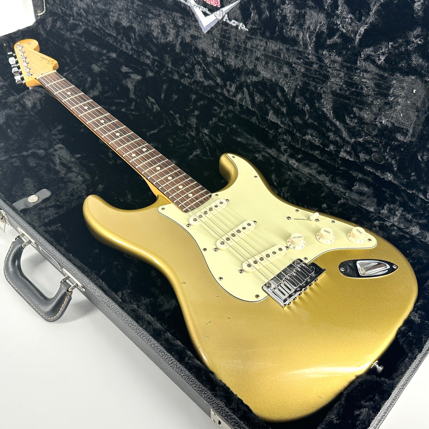 2009 Fender Custom Shop Custom Deluxe Stratocaster - HLE Gold