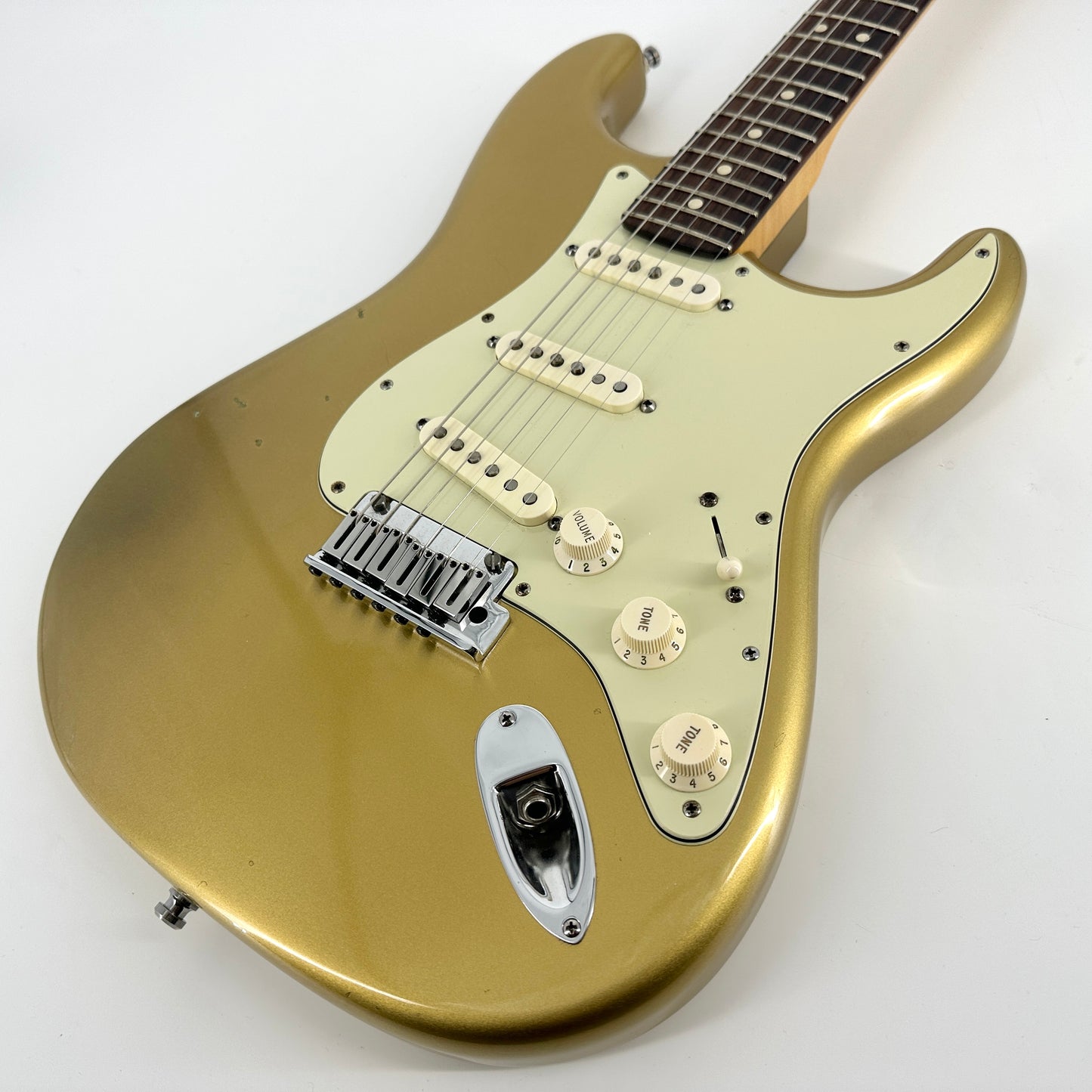 2009 Fender Custom Shop Custom Deluxe Stratocaster - HLE Gold