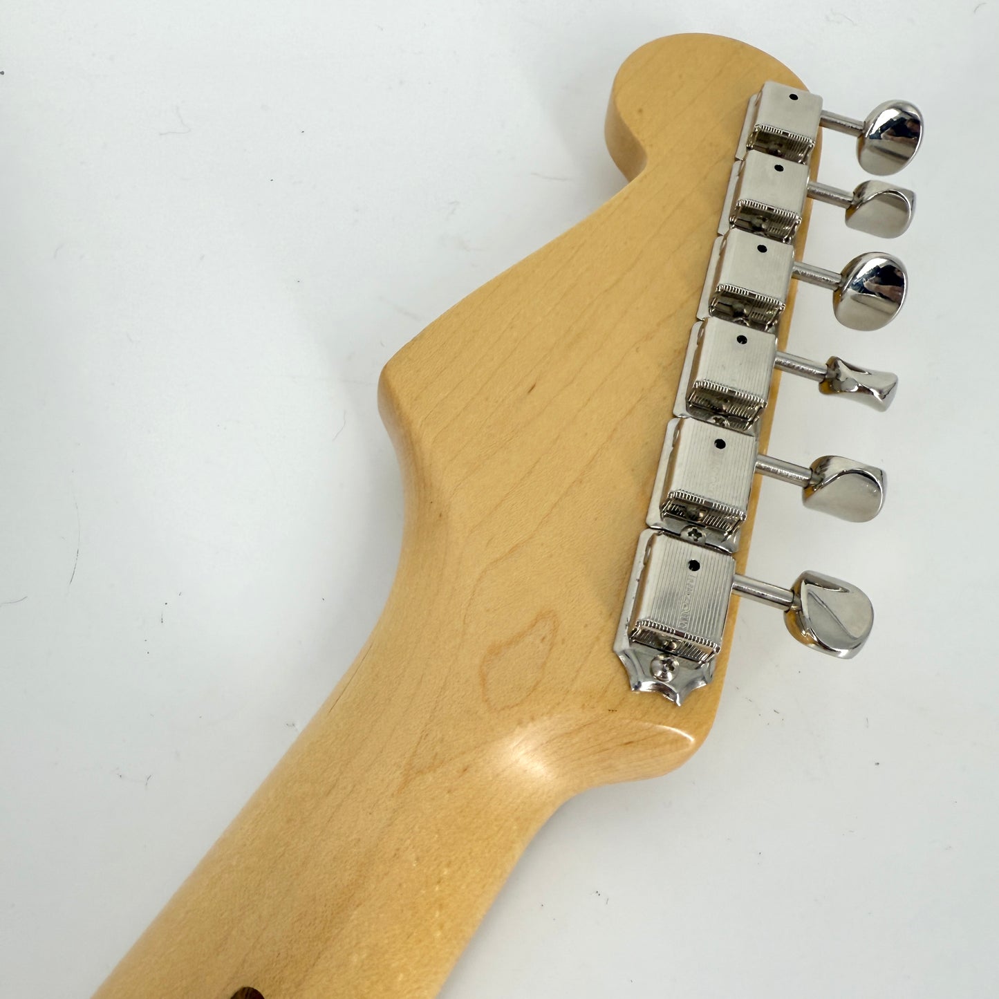 2017 Fender American Original 50s Stratocaster – Aztec Gold