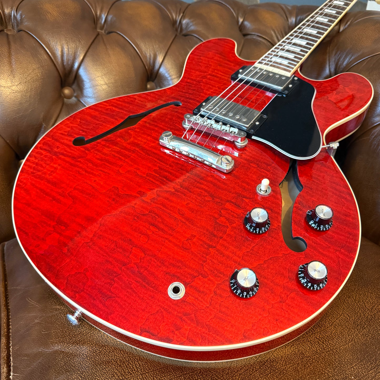 2021 Gibson ES-335 Figured – Sixties Cherry