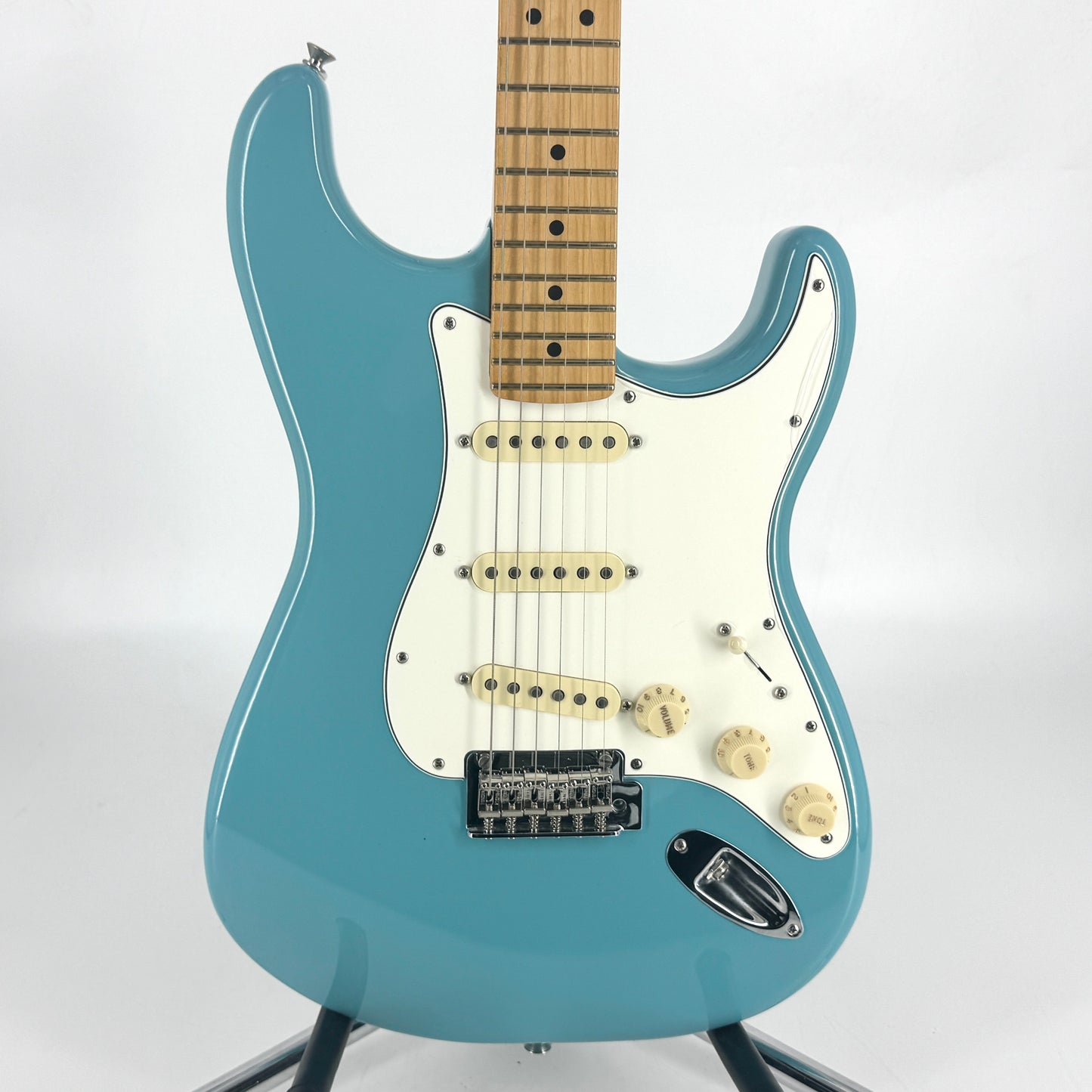 2024 Fender Player II Stratocaster - Aquatone Blue