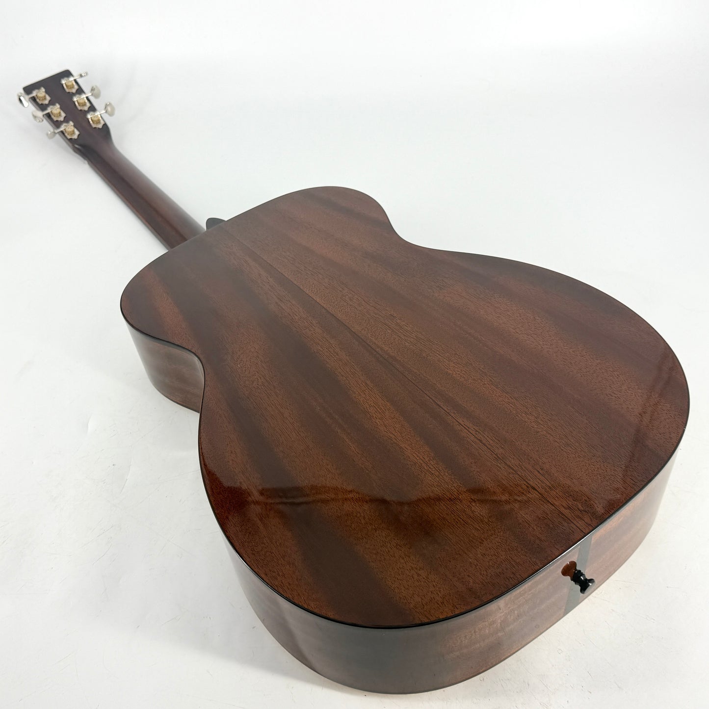 2022 Martin 00-18 - Natural