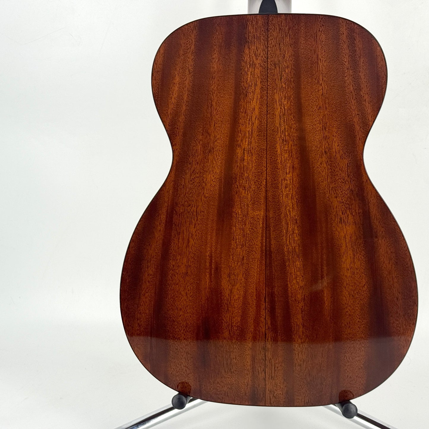 2022 Martin 00-18 - Natural