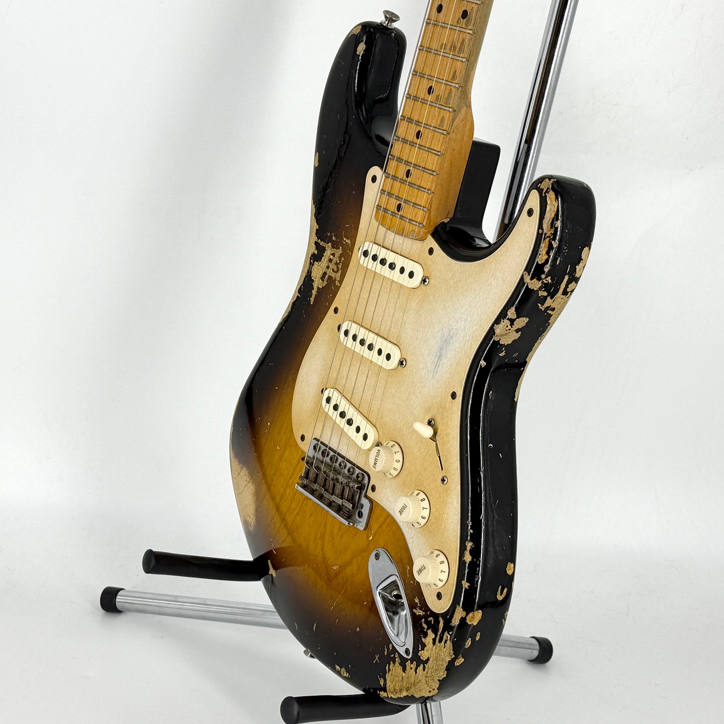 2013 Fender Custom Shop ’56 Heavy Relic Stratocaster – 2 Tone Sunburst