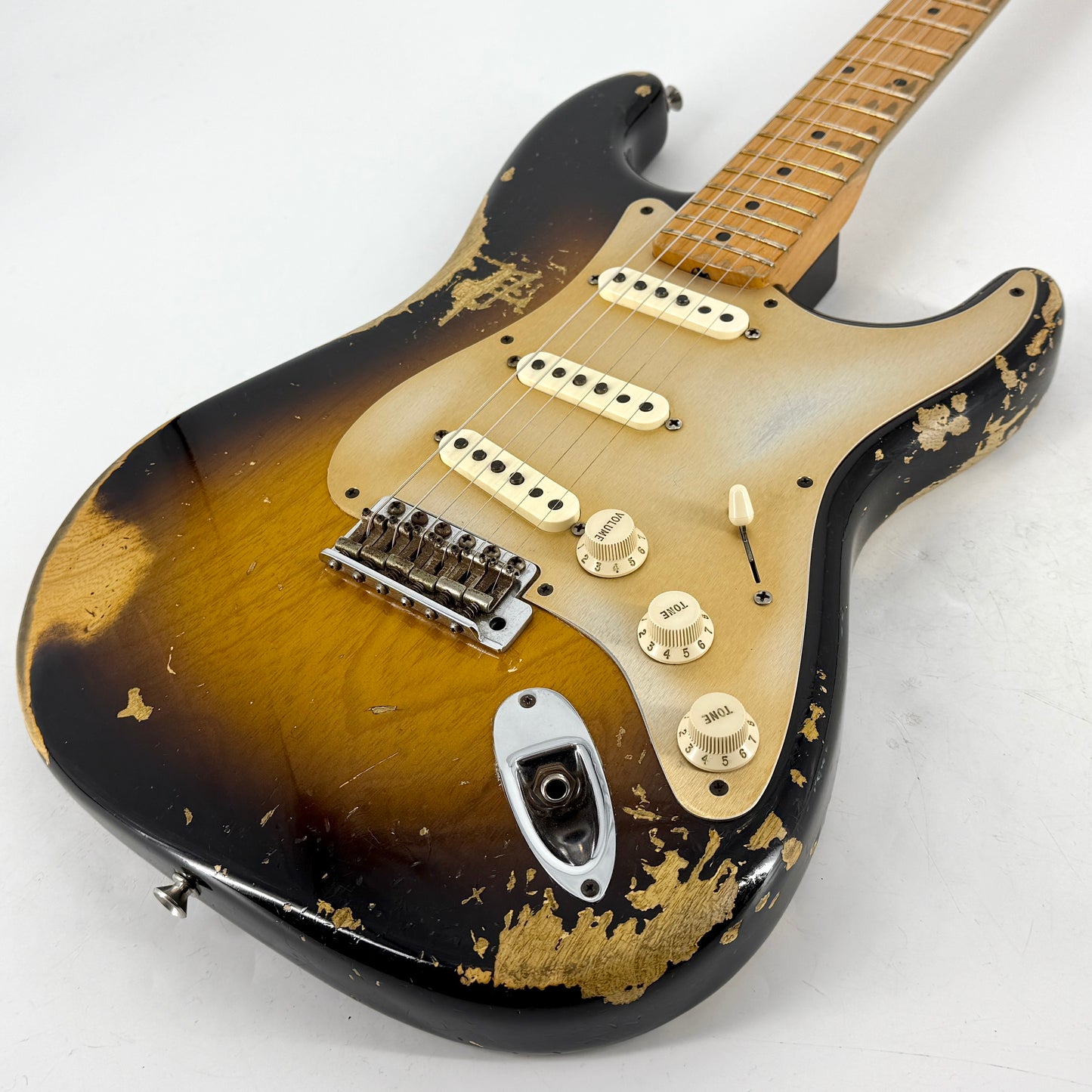 2013 Fender Custom Shop ’56 Heavy Relic Stratocaster – 2 Tone Sunburst
