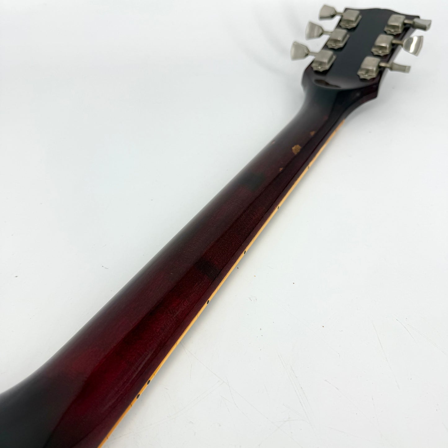1977 Gibson Les Paul Deluxe – Wine Red