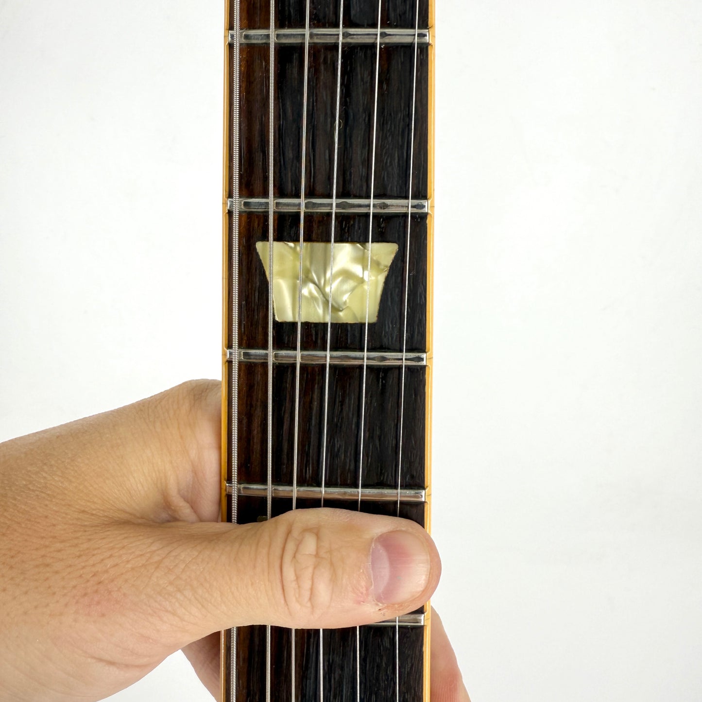 1977 Gibson Les Paul Deluxe – Wine Red