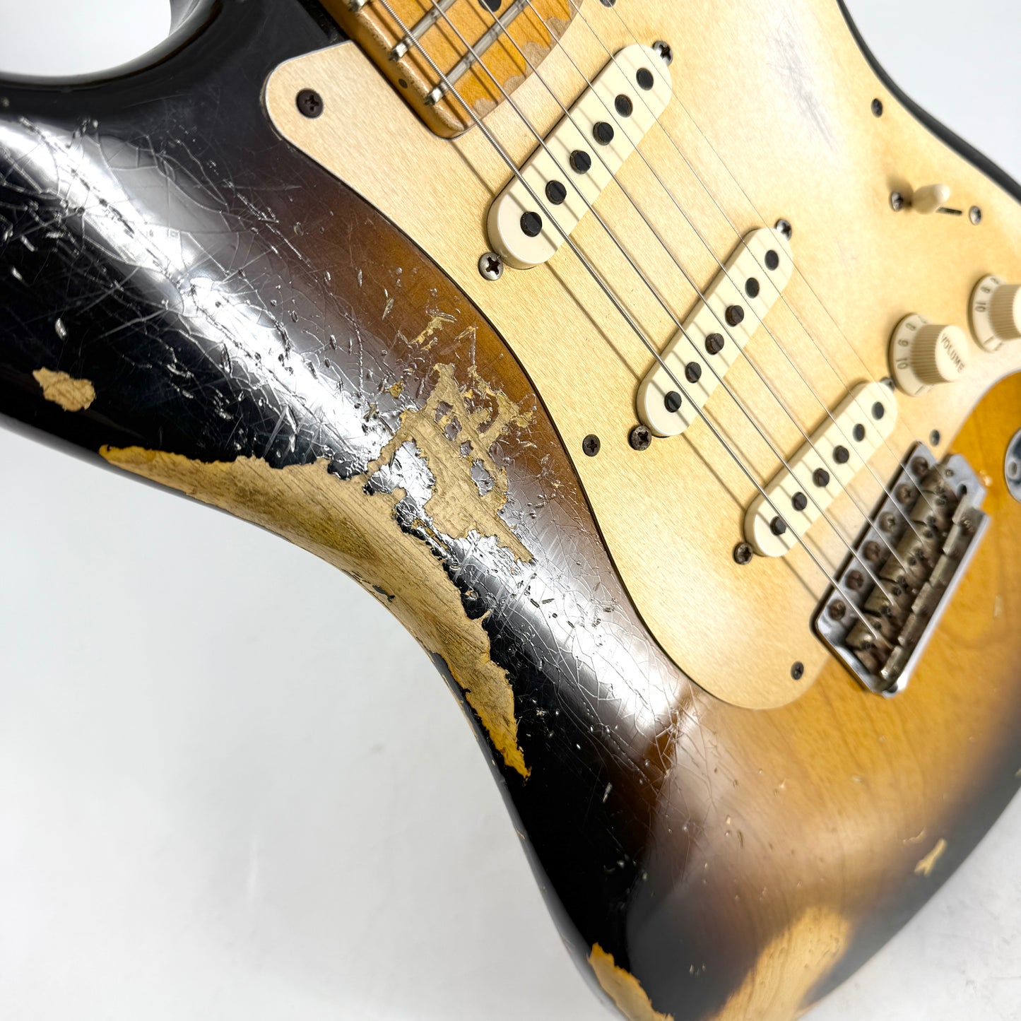 2013 Fender Custom Shop ’56 Heavy Relic Stratocaster – 2 Tone Sunburst