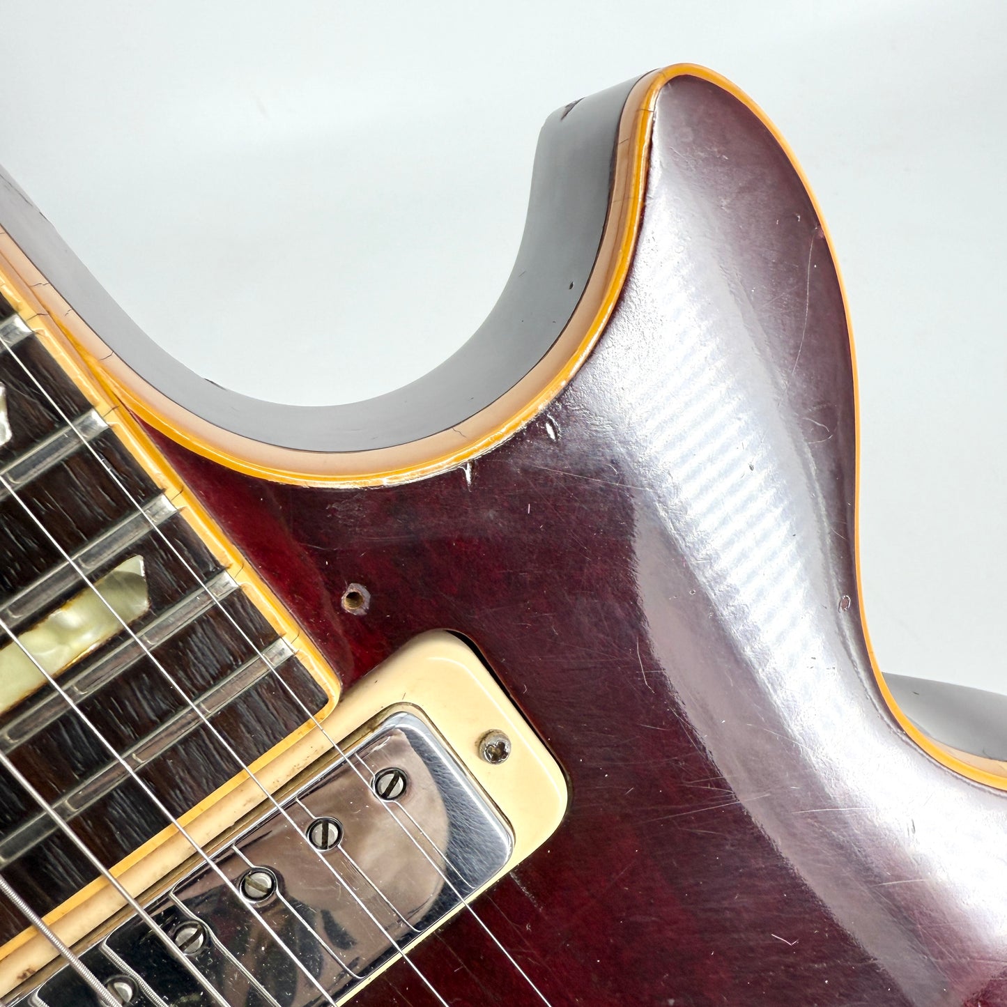1977 Gibson Les Paul Deluxe – Wine Red