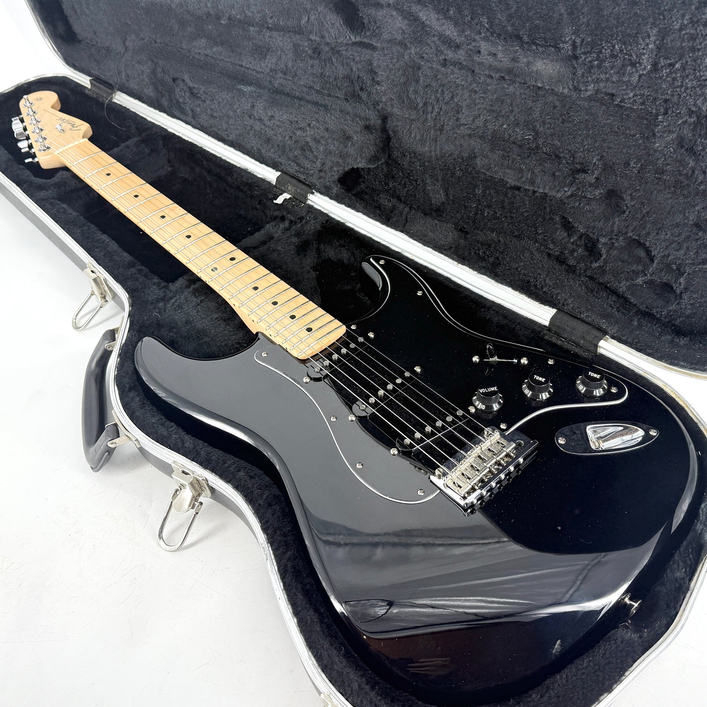 2007 Fender American Series Stratocaster – Black