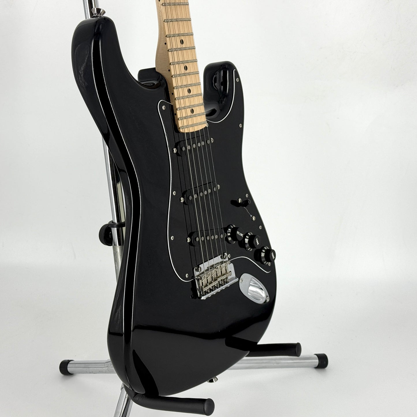 2007 Fender American Series Stratocaster – Black