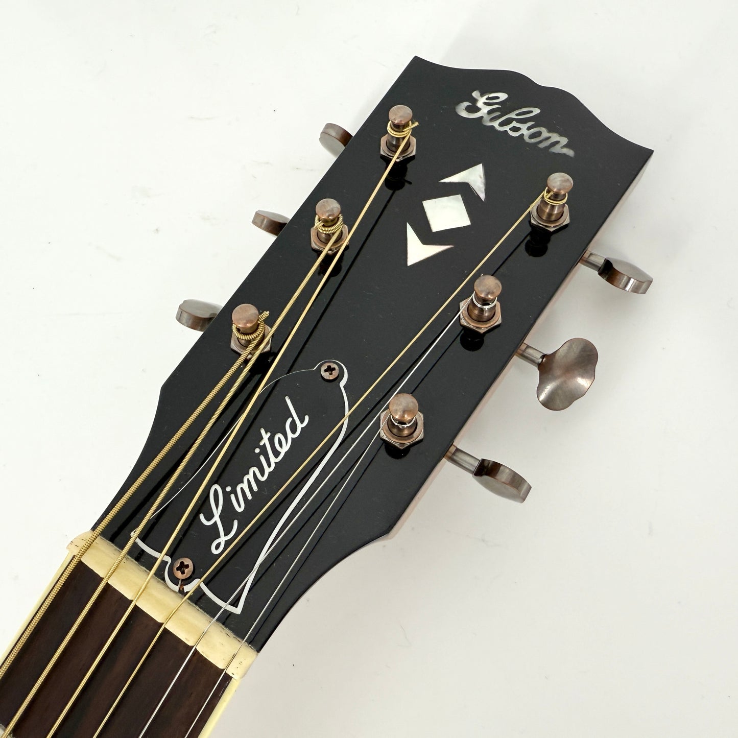 2016 Gibson Custom Shop Limited Edition Advanced Jumbo Special - Vintage Sunburst