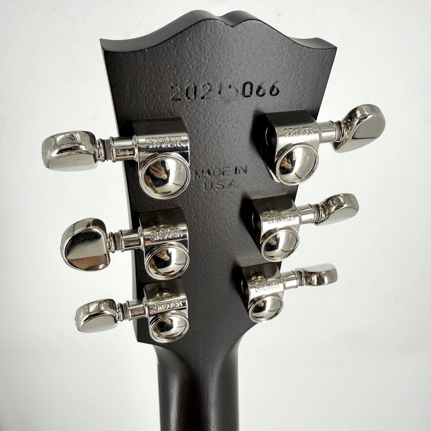 2025 Gibson J-45 Special – Satin Vintage Sunburst