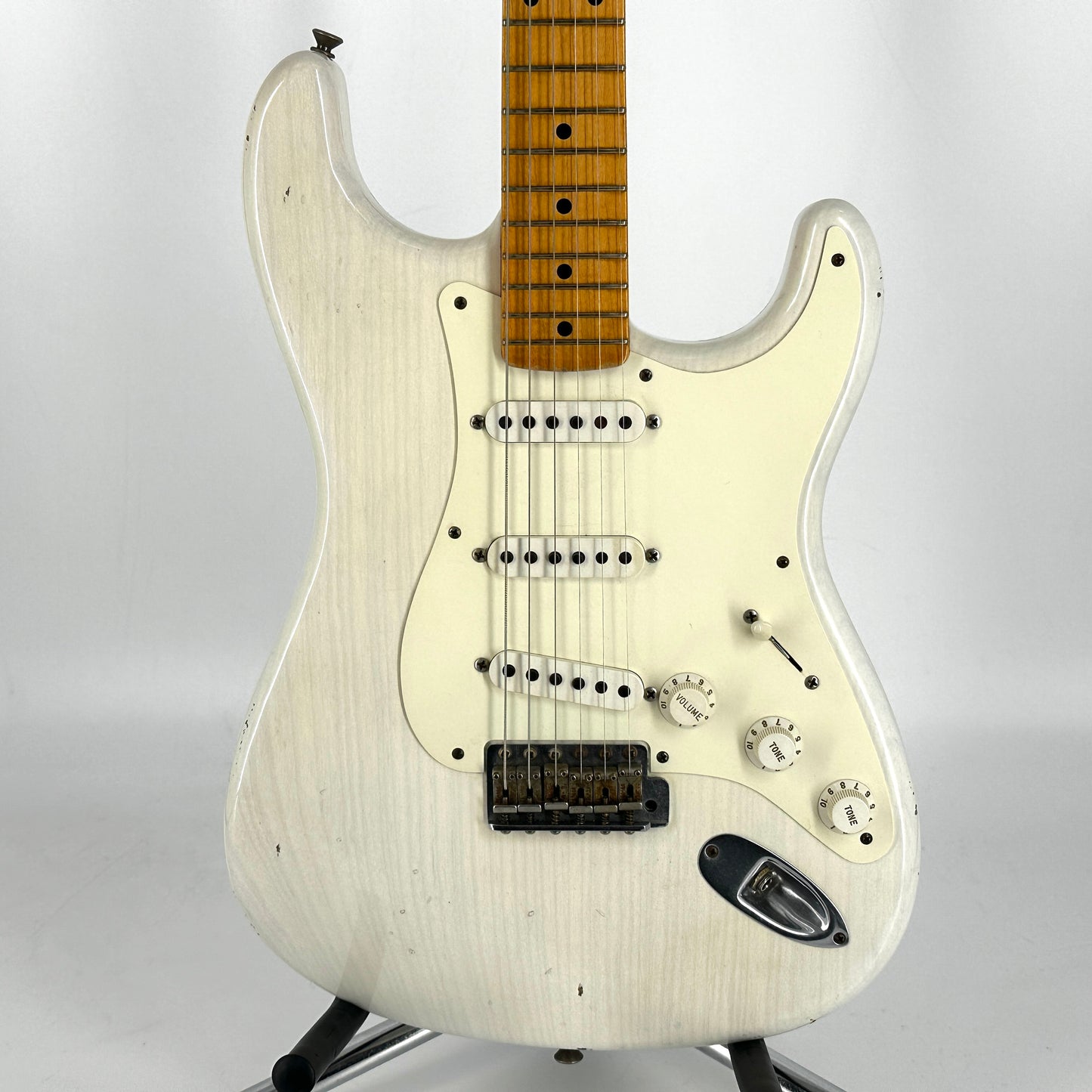 2006 Fender Custom Shop ’56 Stratocaster Relic – White Blonde
