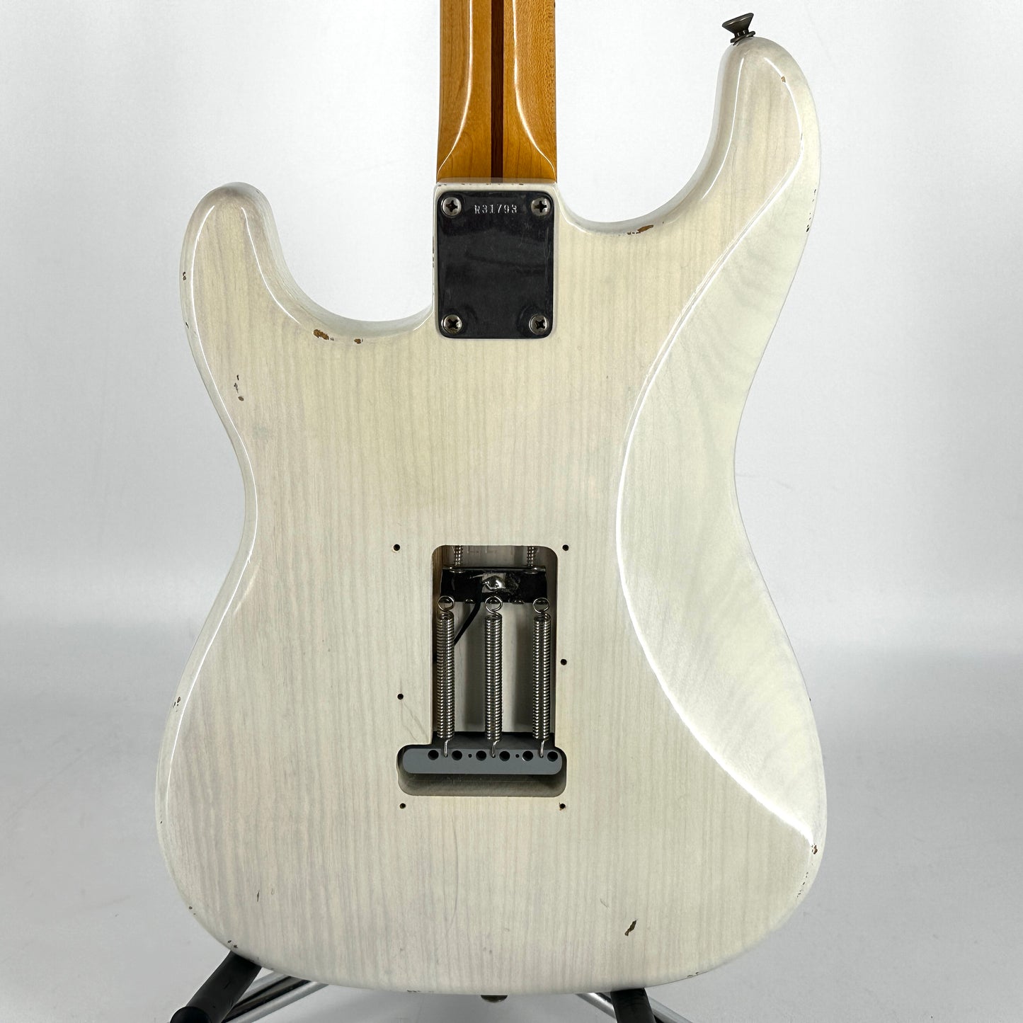2006 Fender Custom Shop ’56 Stratocaster Relic – White Blonde