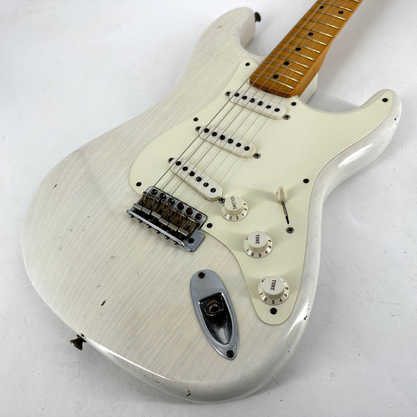2006 Fender Custom Shop ’56 Stratocaster Relic – White Blonde