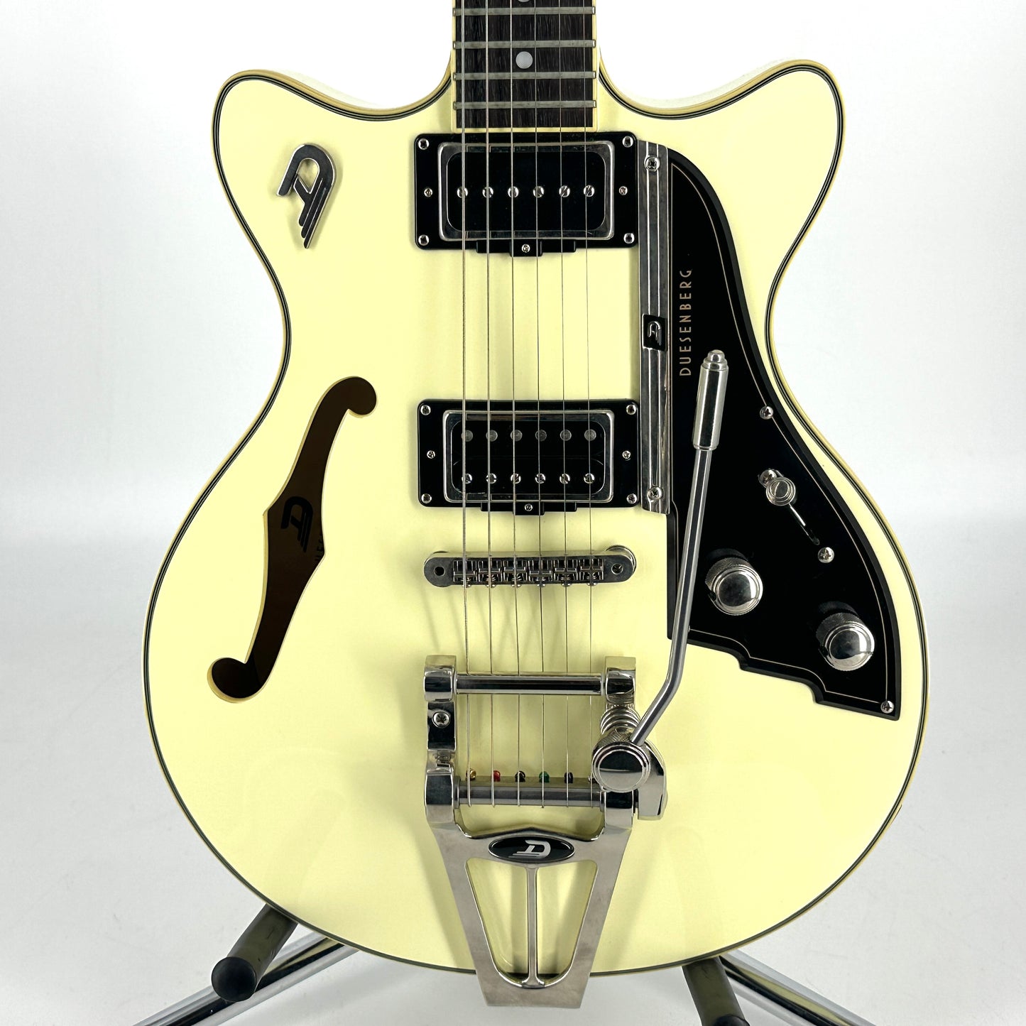 2018 Duesenberg Starplayer Fullerton TV - Vintage White