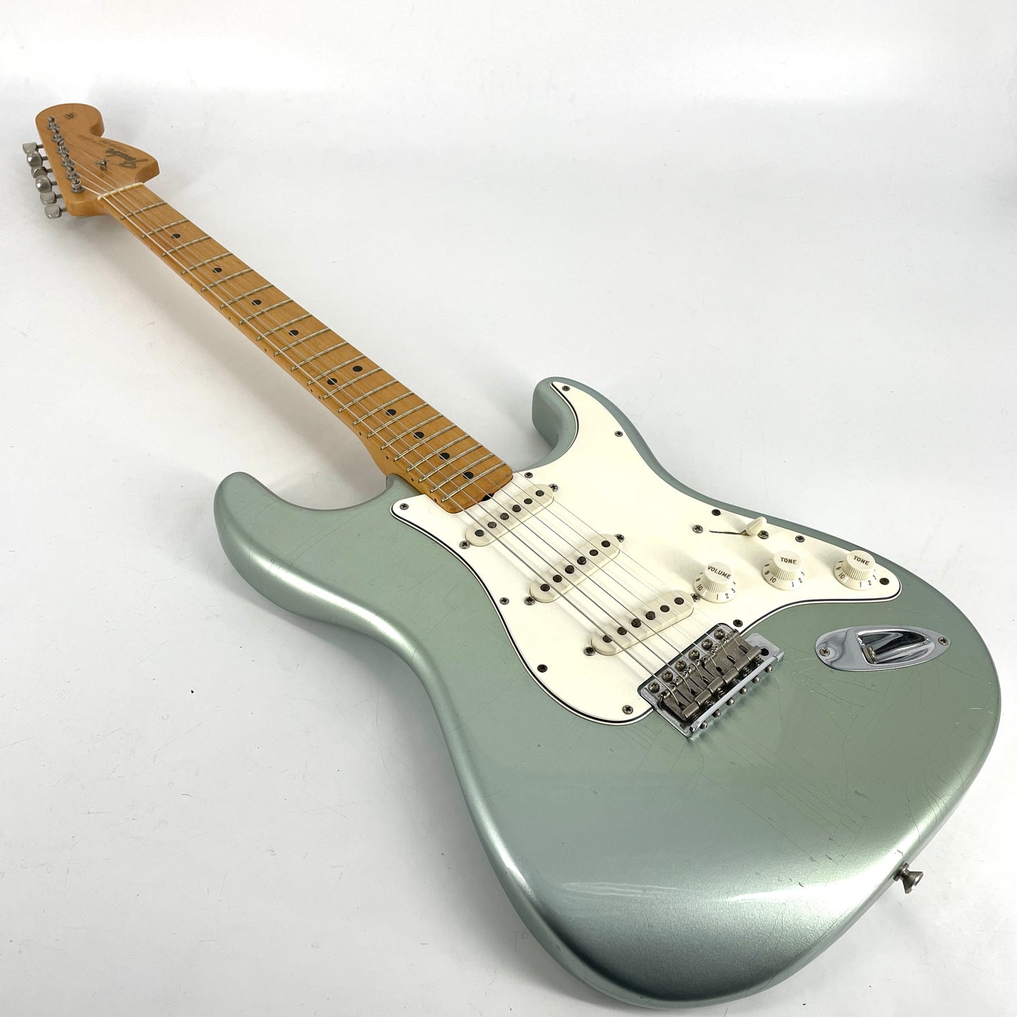 2005 Fender Custom Shop Limited Edition ’66 Stratocaster – Closet Classic – Firemist Silver Metallic