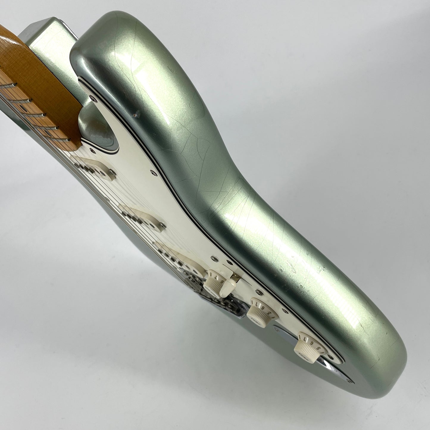 2005 Fender Custom Shop Limited Edition ’66 Stratocaster – Closet Classic – Firemist Silver Metallic