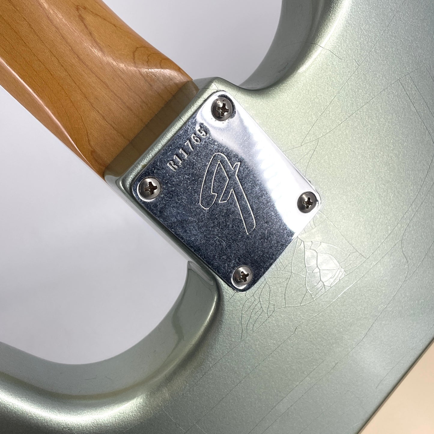 2005 Fender Custom Shop Limited Edition ’66 Stratocaster – Closet Classic – Firemist Silver Metallic