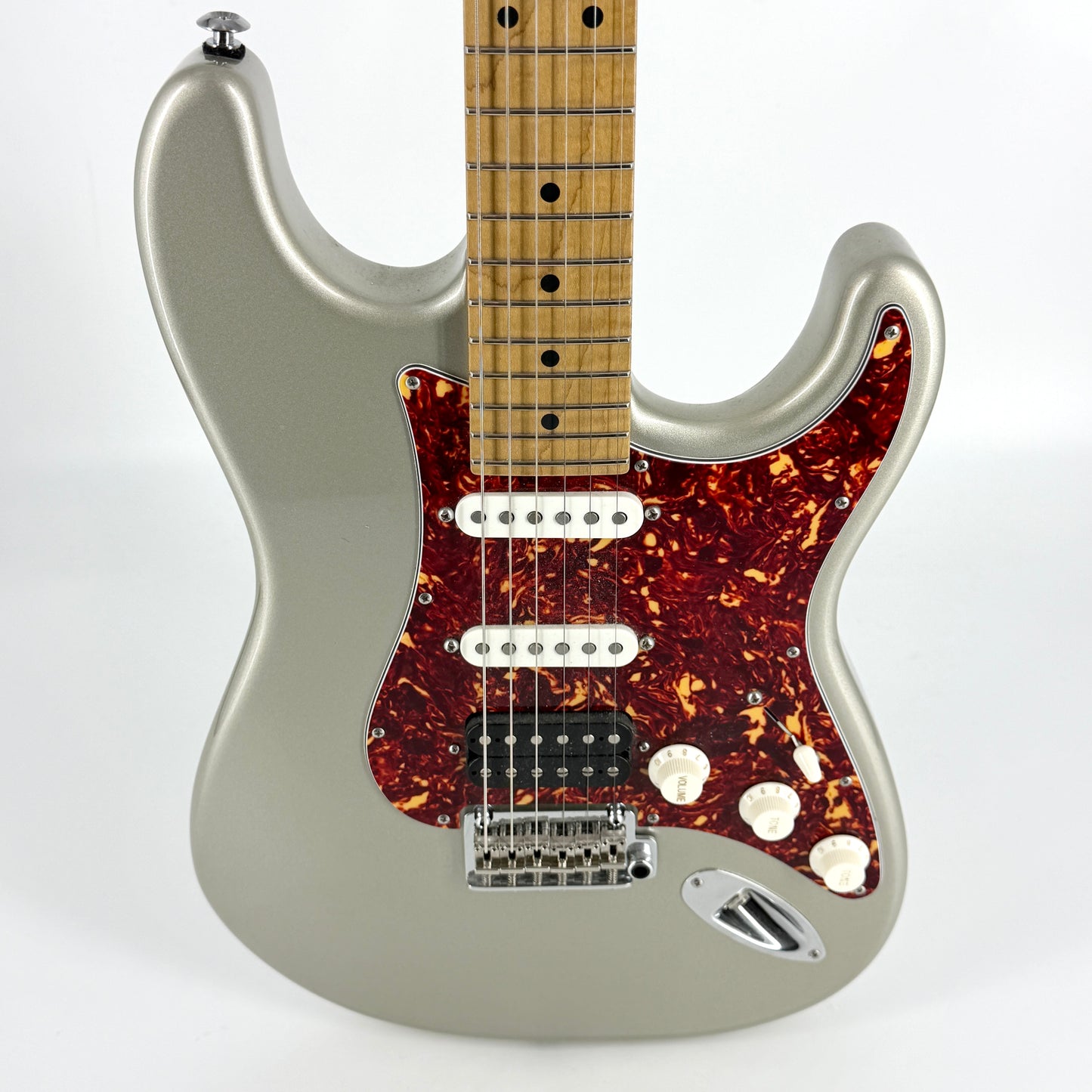 2023 Suhr Classic Pro Limited Edition Dealer Select HSS – Inca Silver