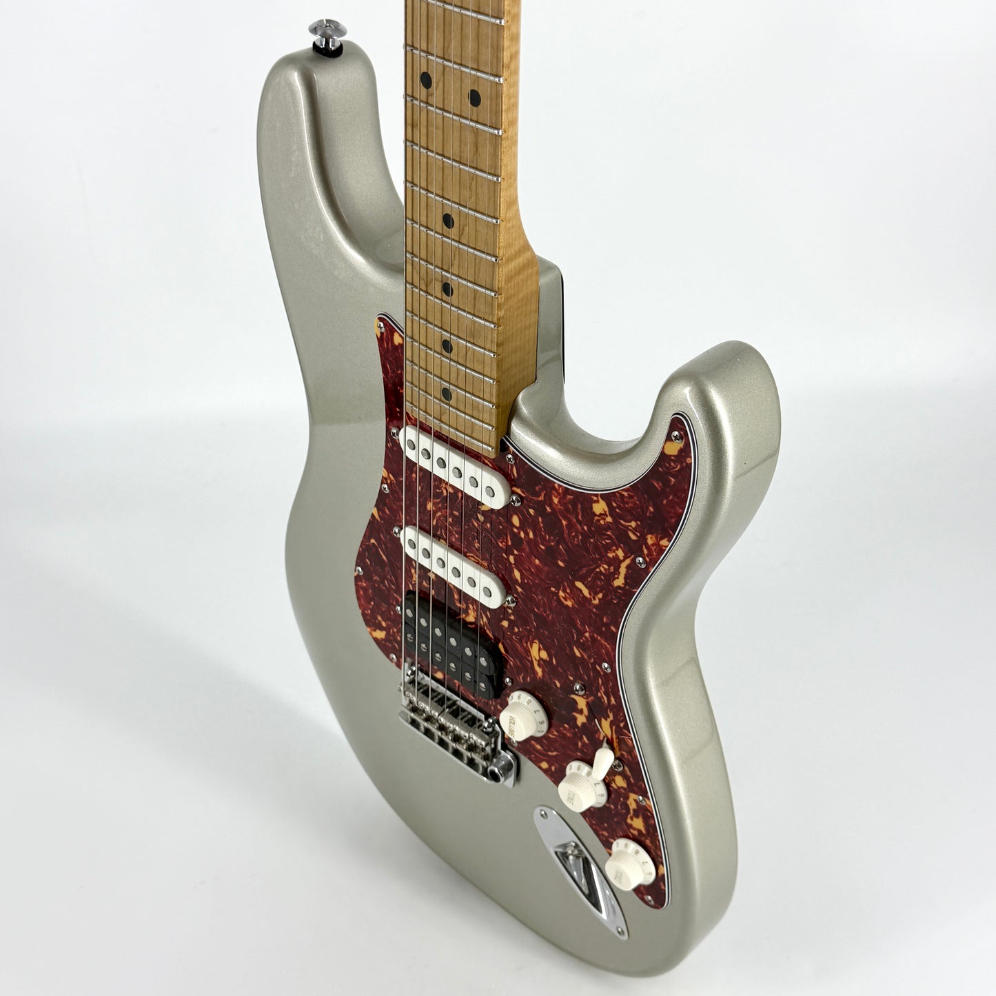 2023 Suhr Classic Pro Limited Edition Dealer Select HSS – Inca Silver