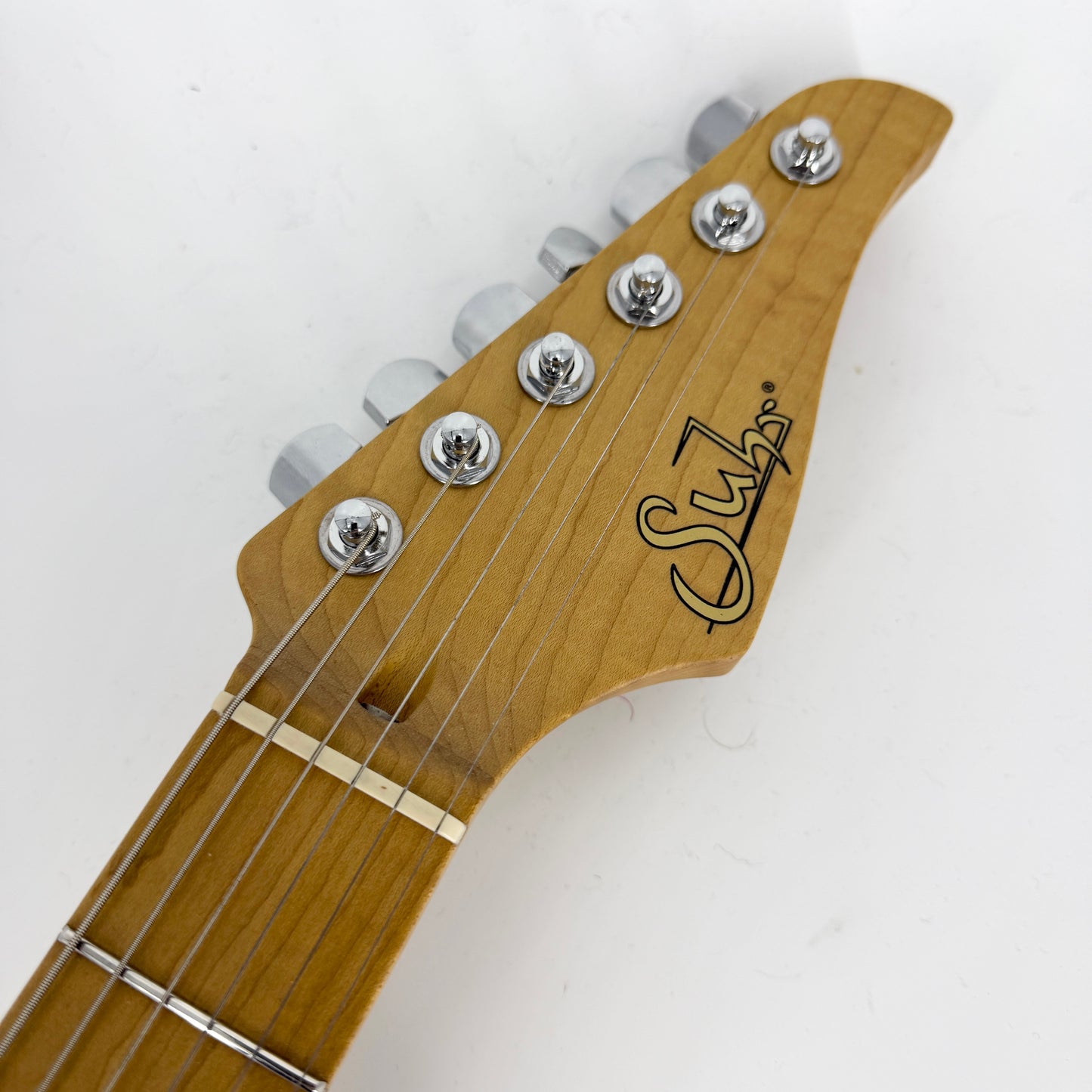 2023 Suhr Classic Pro Limited Edition Dealer Select HSS – Inca Silver