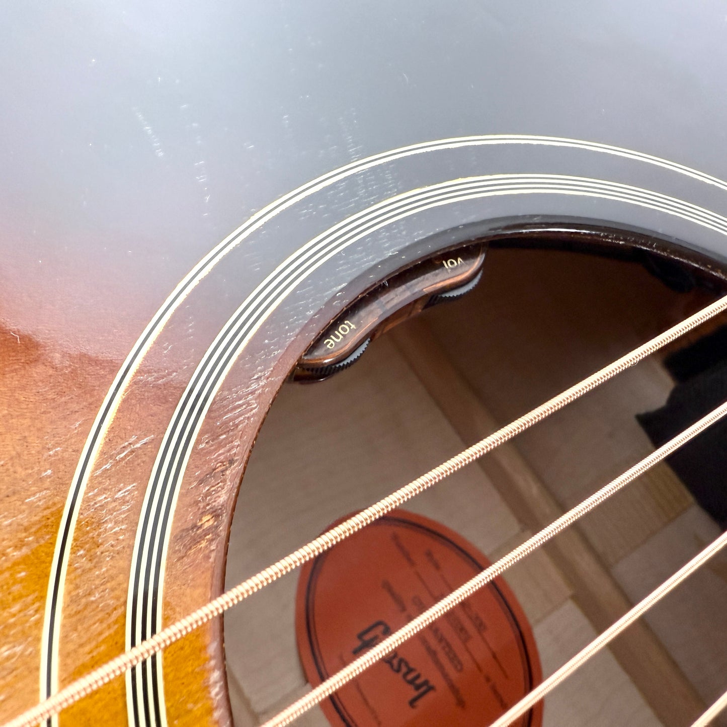 2024 Gibson SJ-200 Original - Vintage Sunburst