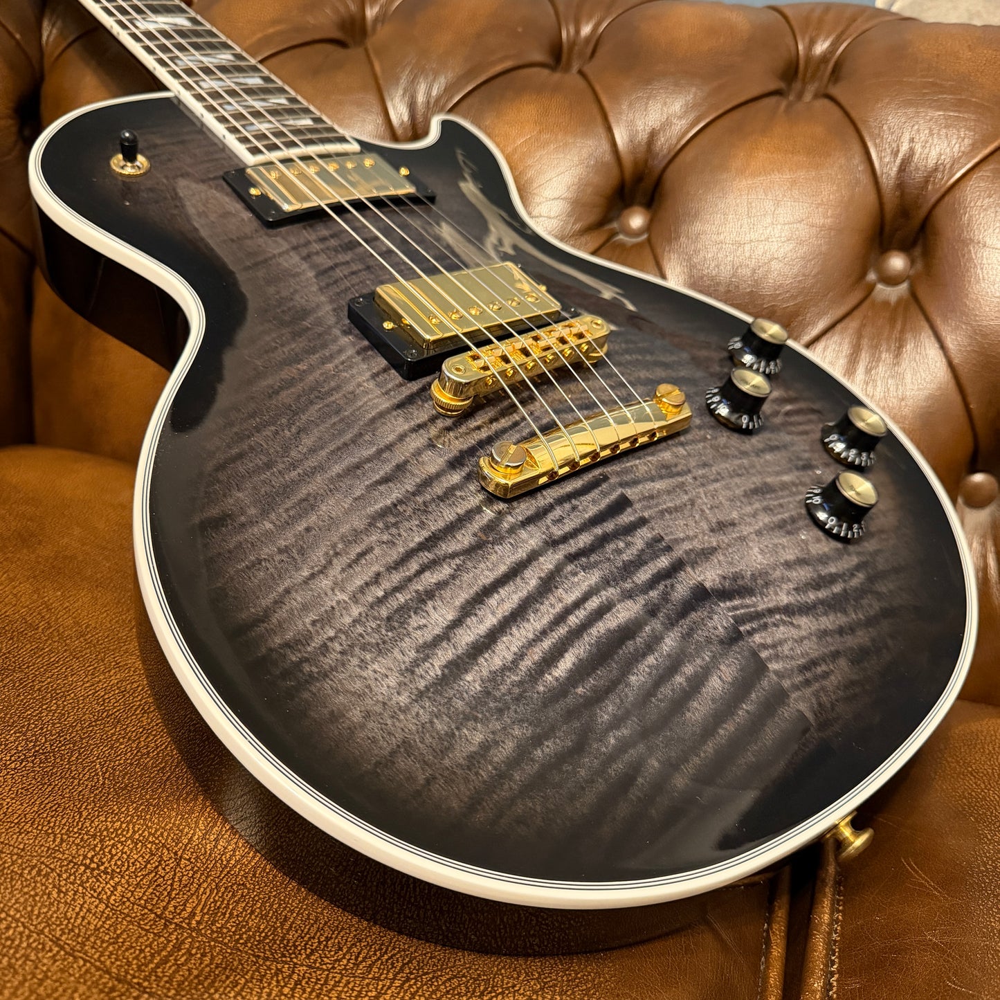 2023 Gibson Les Paul Supreme - Transparent Ebony Burst
