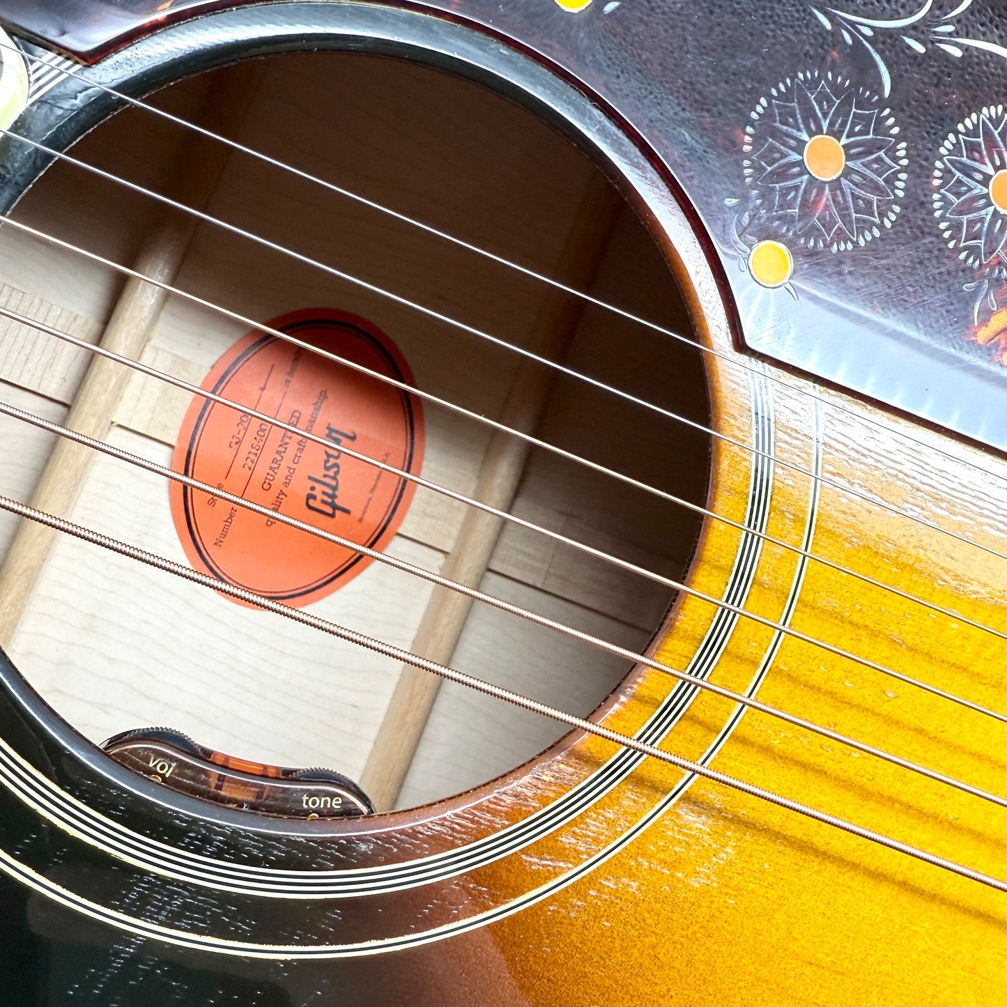 2024 Gibson SJ-200 Original - Vintage Sunburst