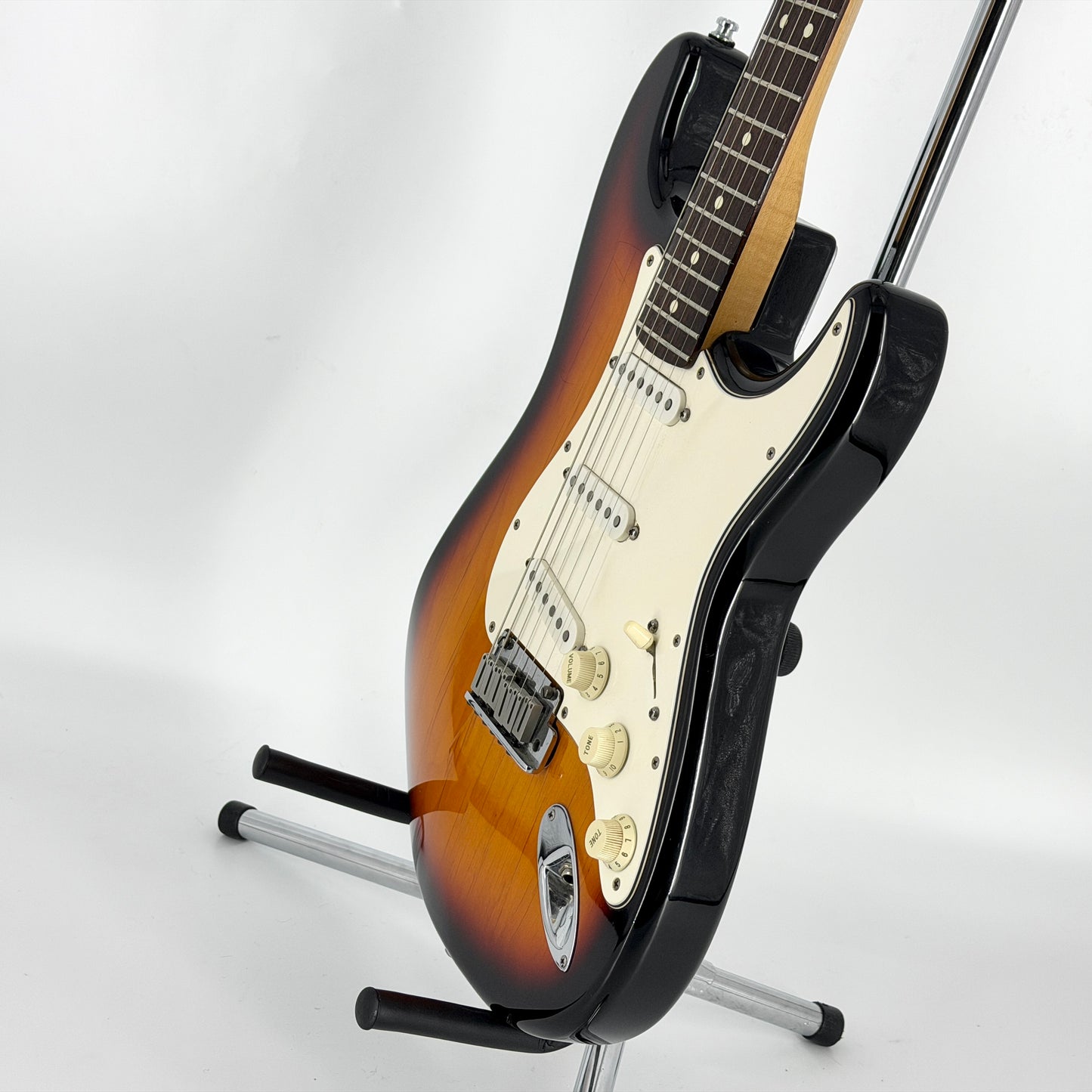 1997 Fender American Standard Stratocaster - Sunburst