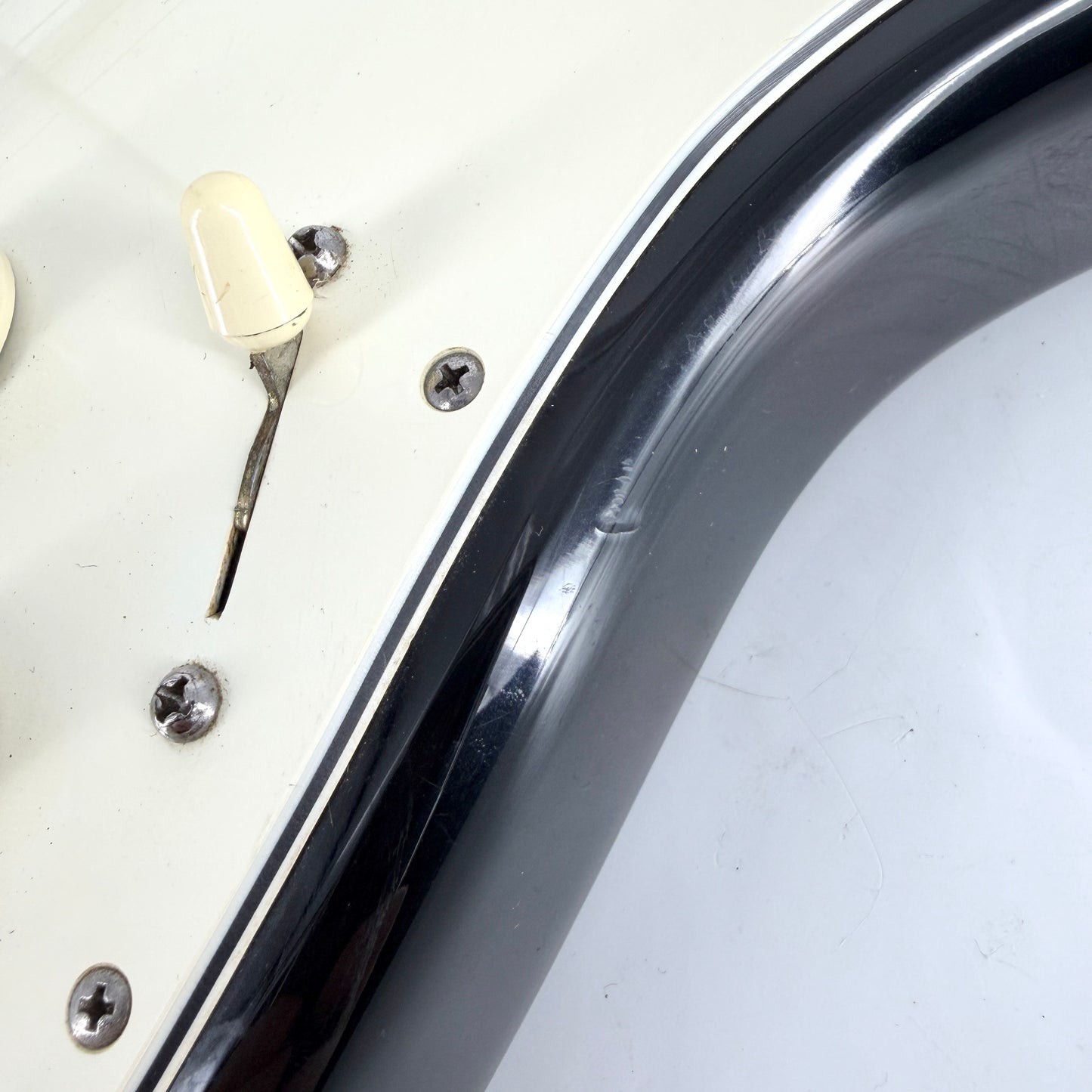 1997 Fender American Standard Stratocaster - Sunburst