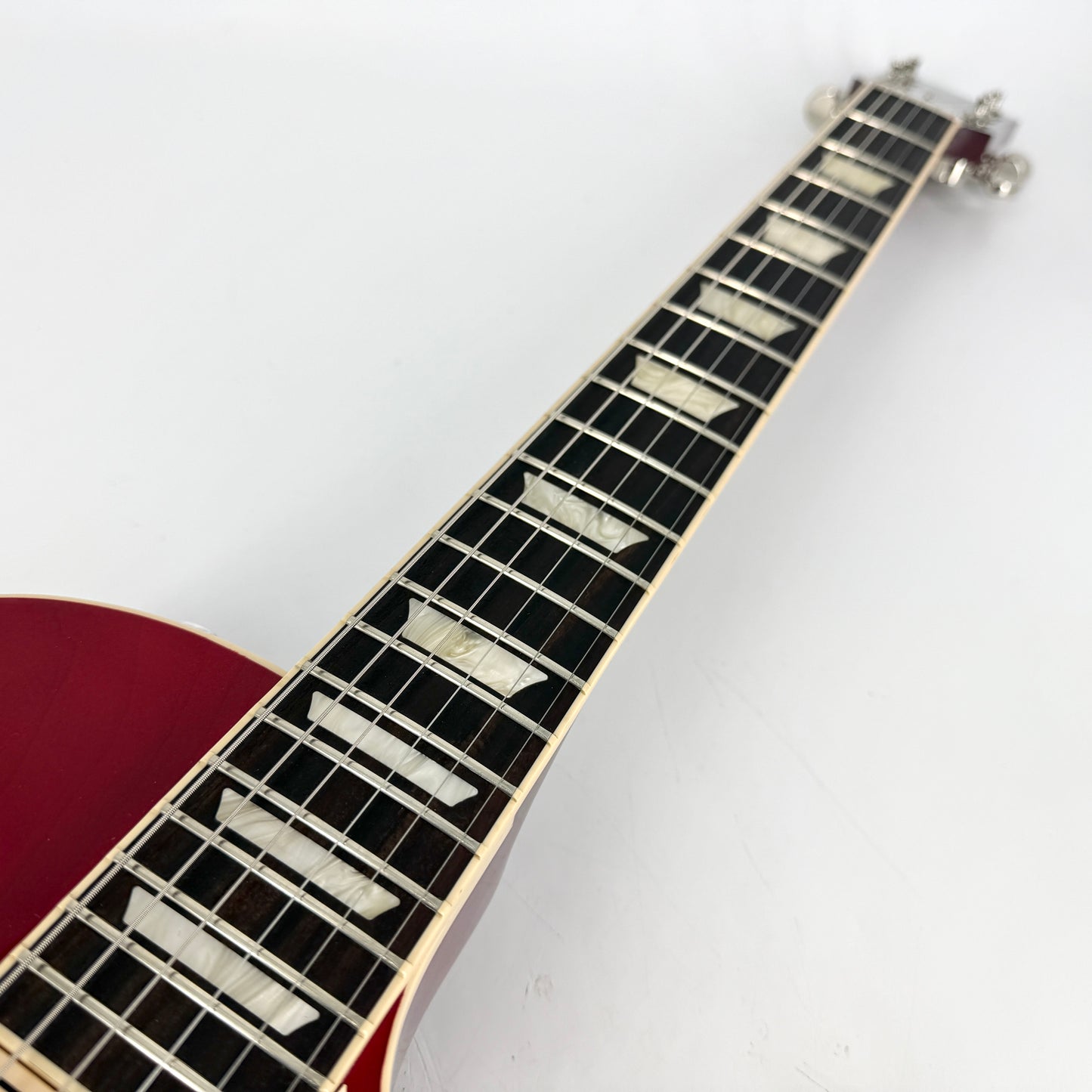 2020 Gibson Les Paul Classic – Translucent Cherry