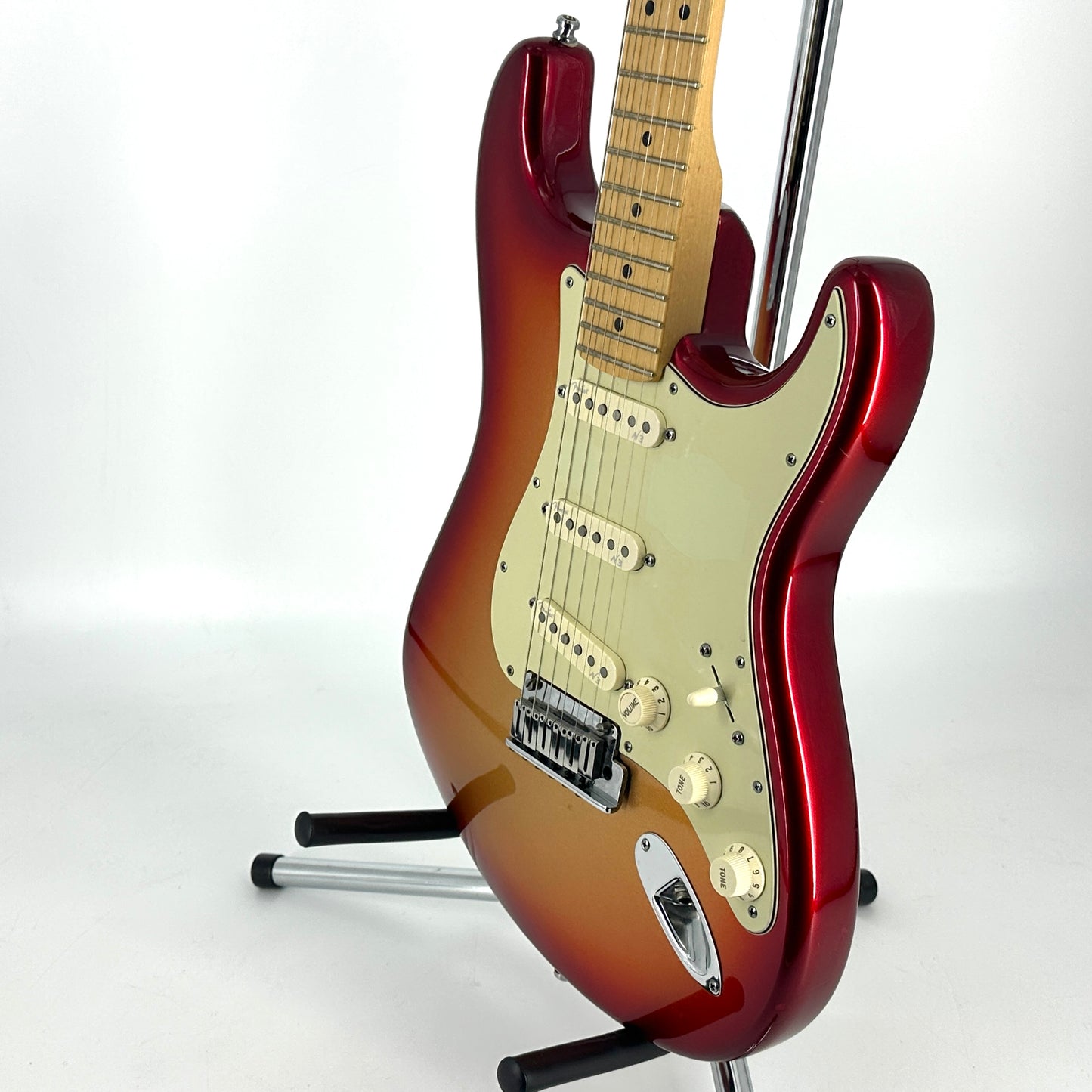 2010 Fender American Deluxe Stratocaster – Sunset Metallic