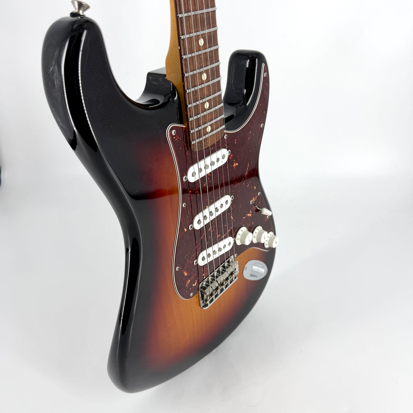 2010 Fender John Mayer Signature Stratocaster – 3 Tone Sunburst