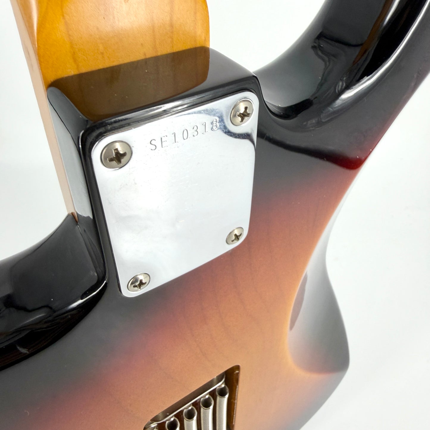 2010 Fender John Mayer Signature Stratocaster – 3 Tone Sunburst