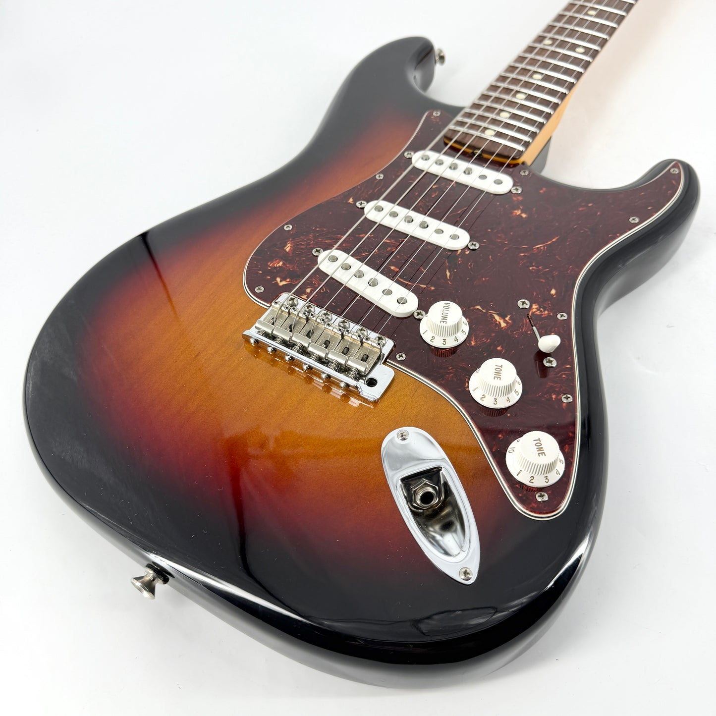 2010 Fender John Mayer Signature Stratocaster – 3 Tone Sunburst