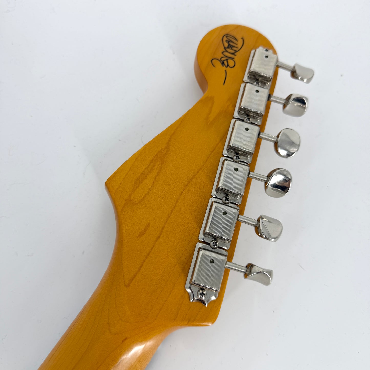 2010 Fender John Mayer Signature Stratocaster – 3 Tone Sunburst