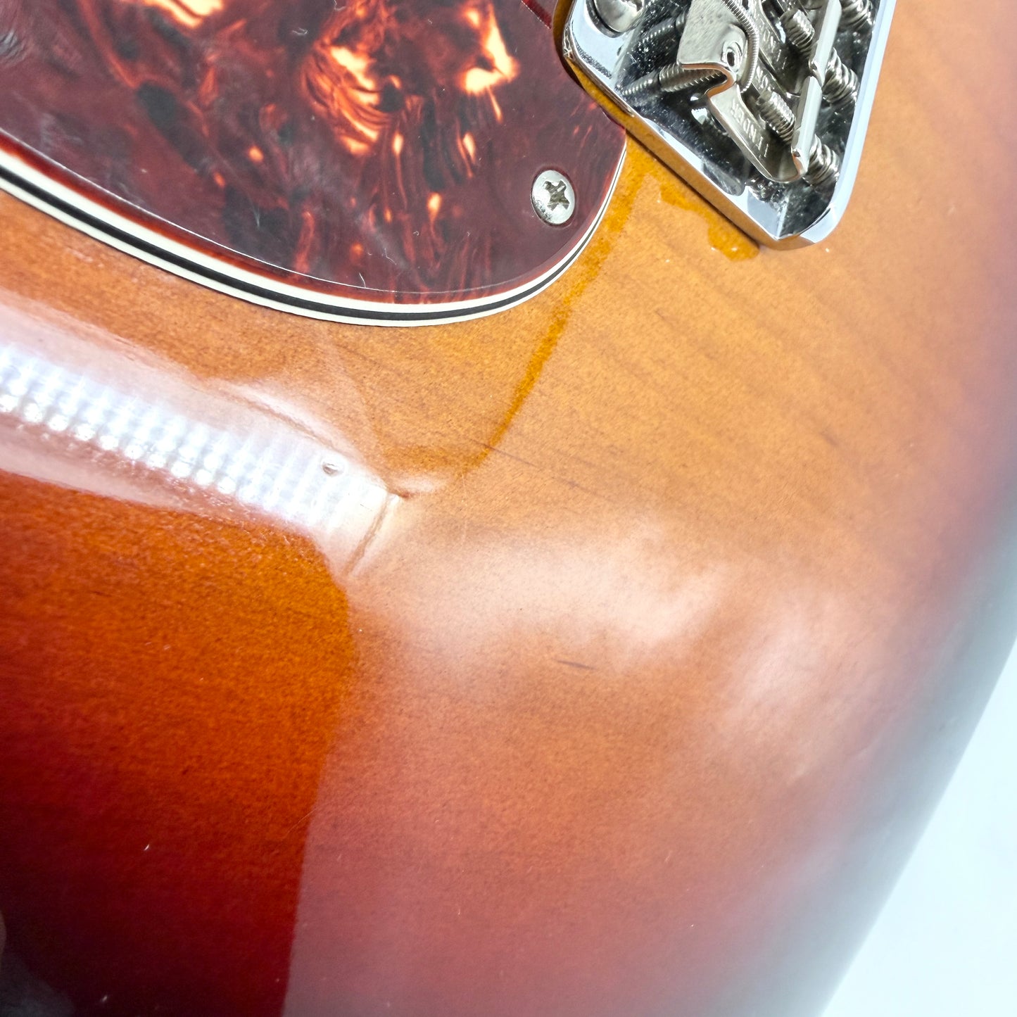 2010 Fender John Mayer Signature Stratocaster – 3 Tone Sunburst