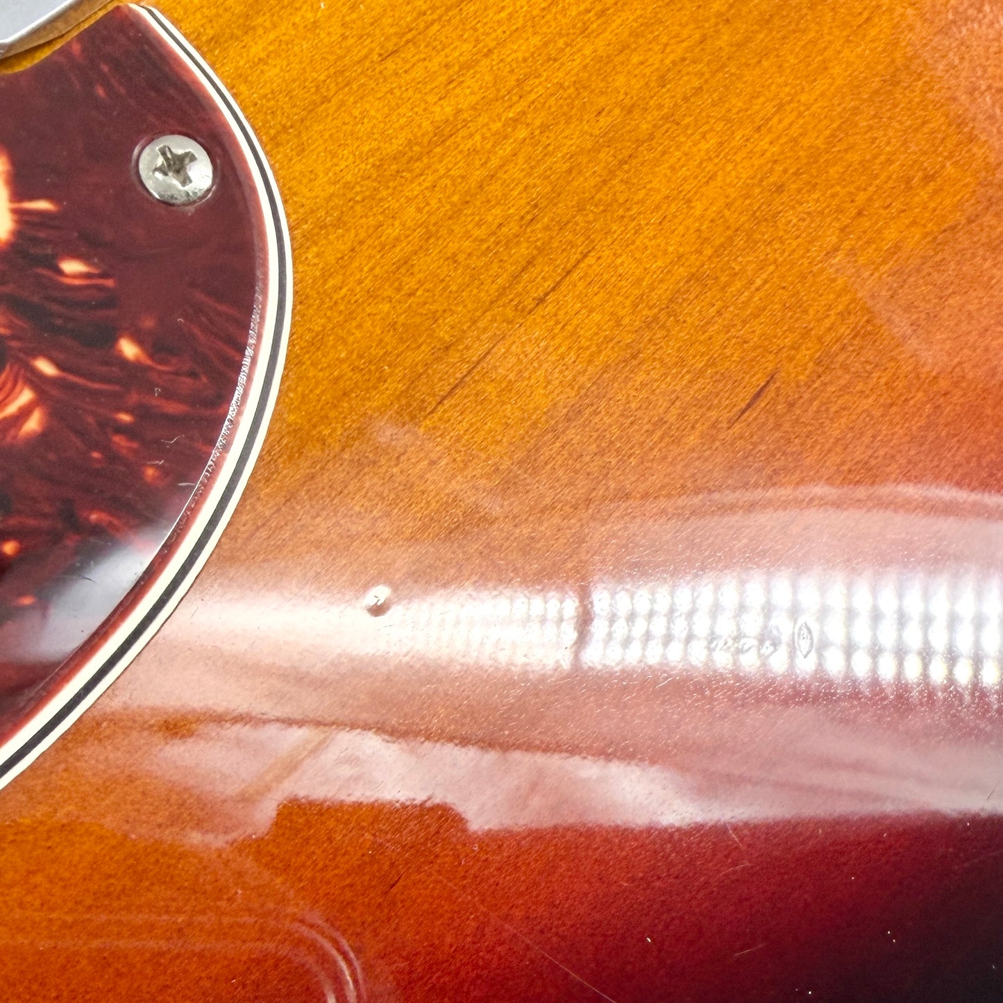 2010 Fender John Mayer Signature Stratocaster – 3 Tone Sunburst